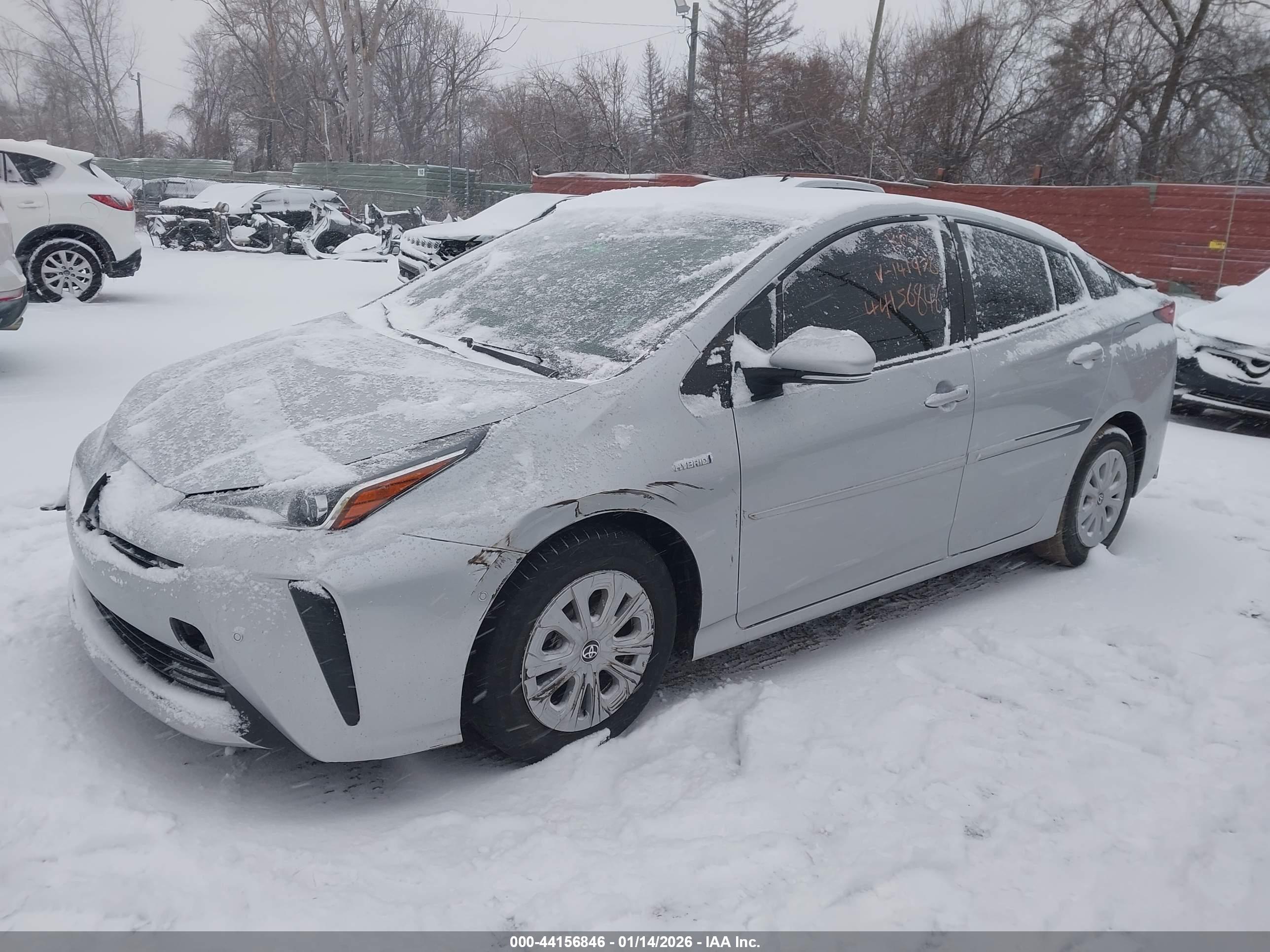 TOYOTA PRIUS image 2