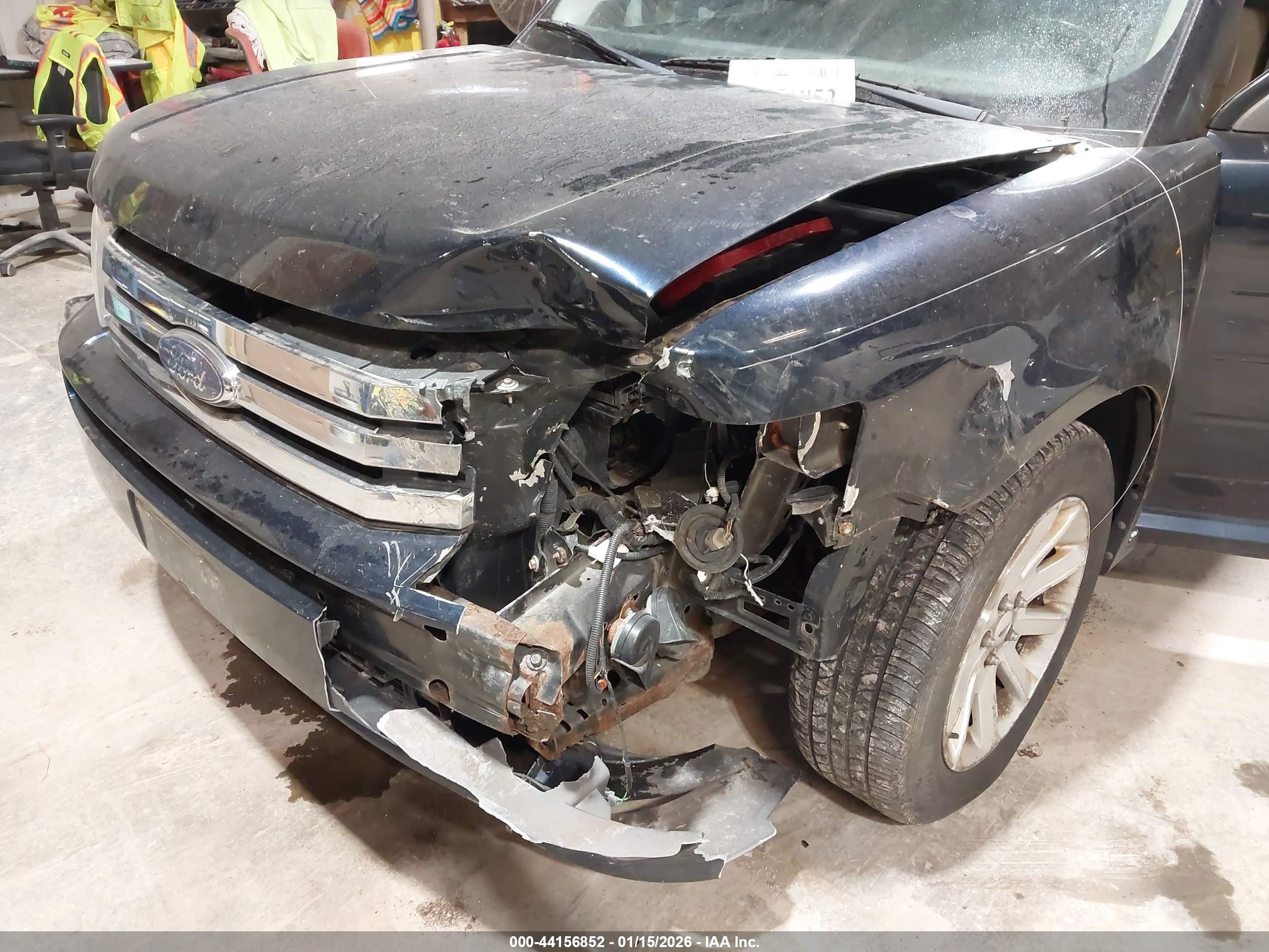FORD FLEX image 6