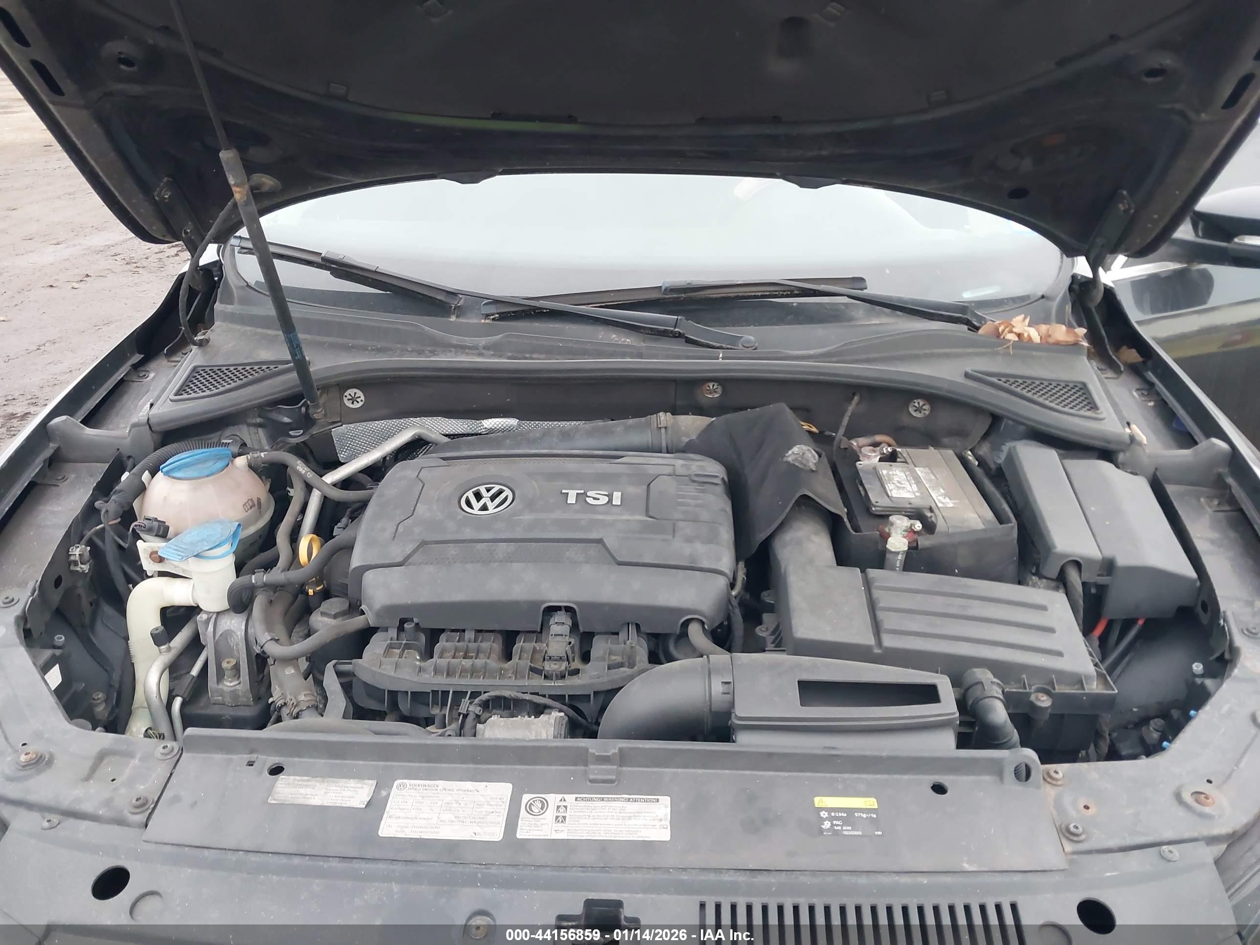 VOLKSWAGEN PASSAT image 10