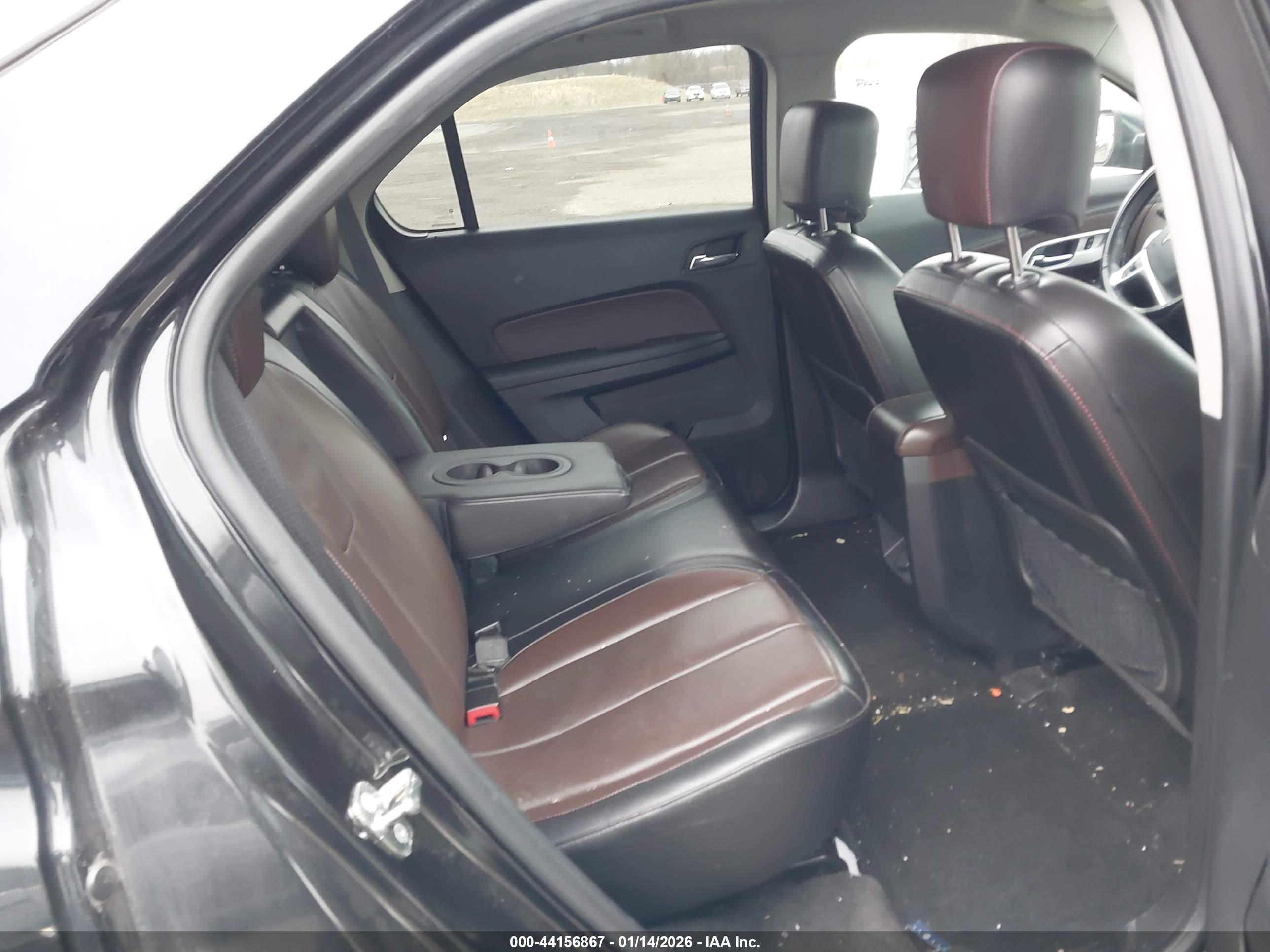 CHEVROLET EQUINOX image 8