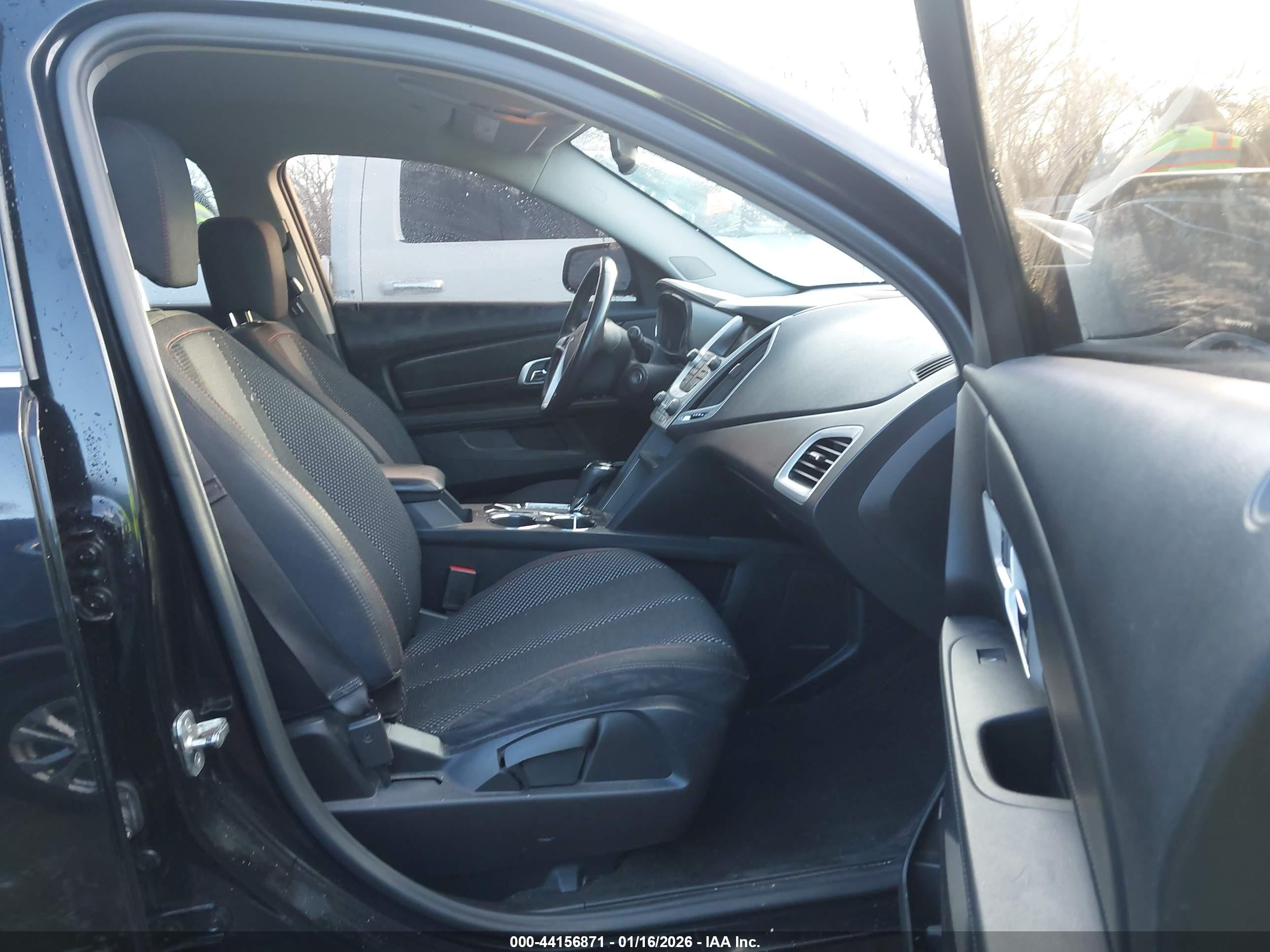 GMC TERRAIN image 5