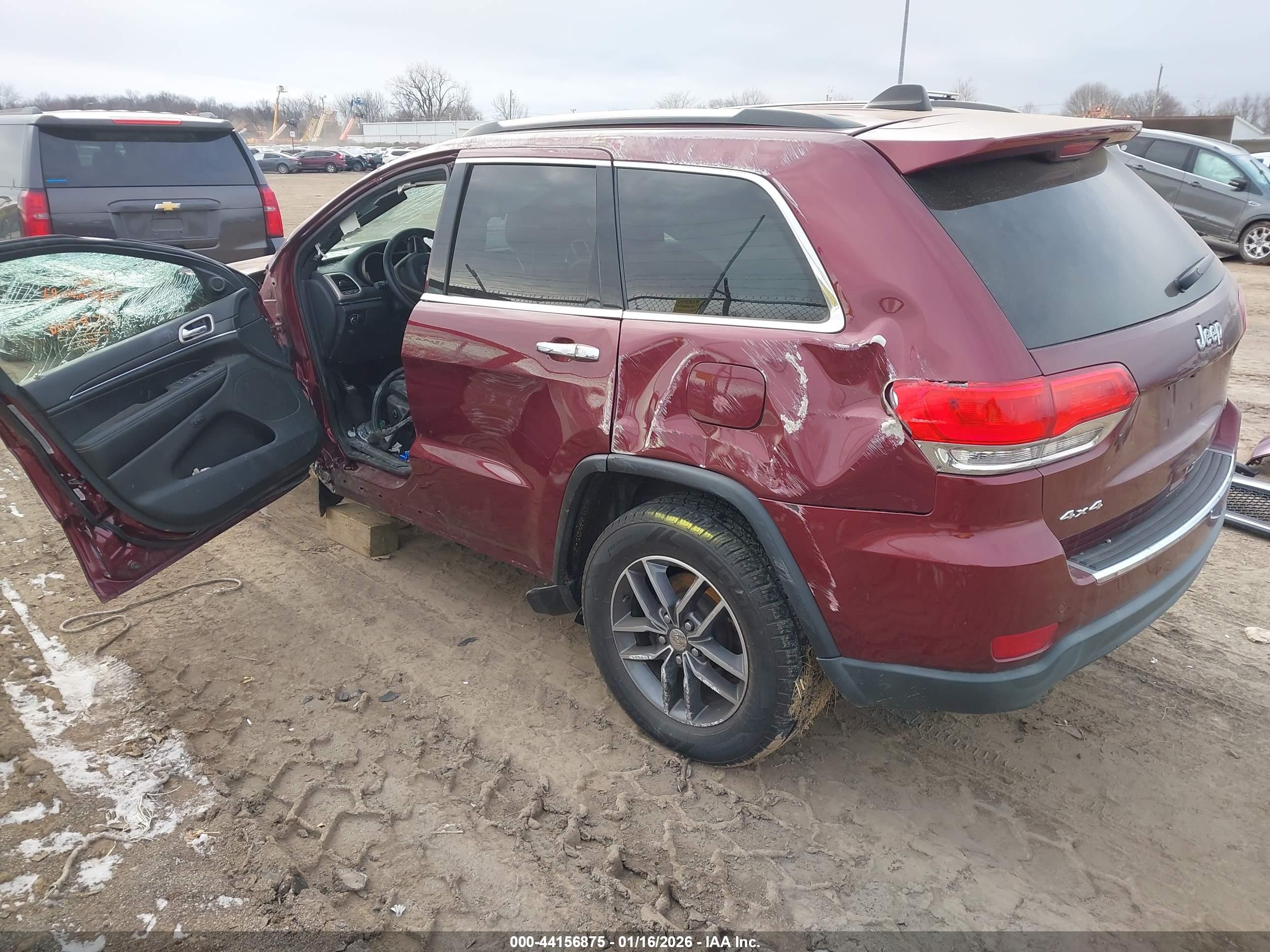 JEEP GRAND image 3