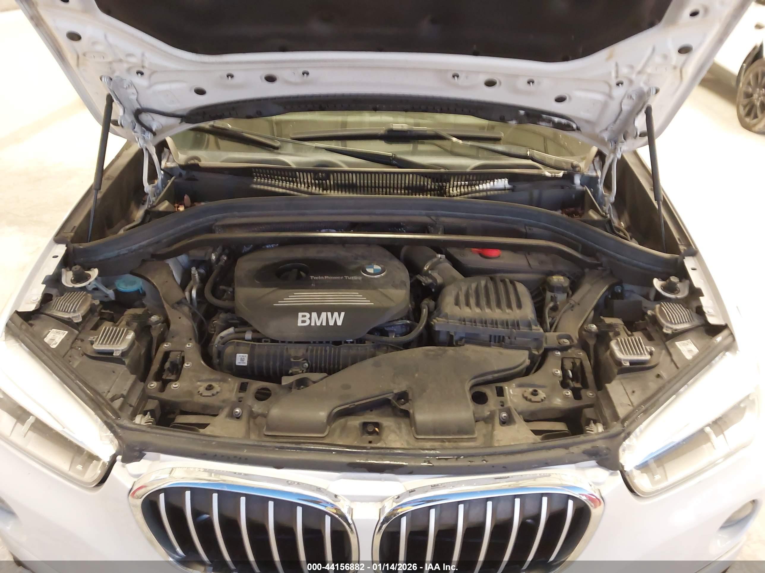 BMW X1 image 10