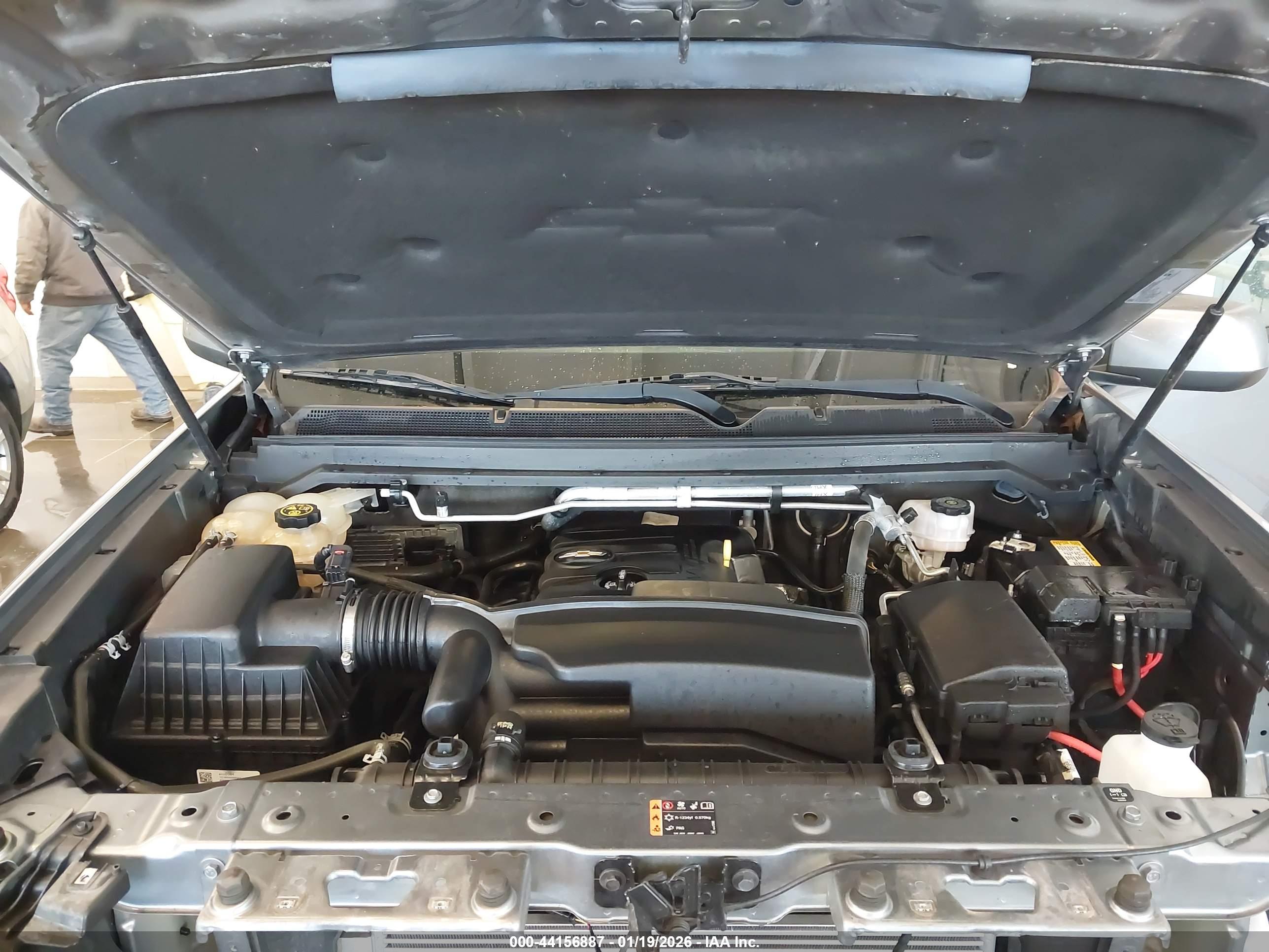 CHEVROLET COLORADO image 10