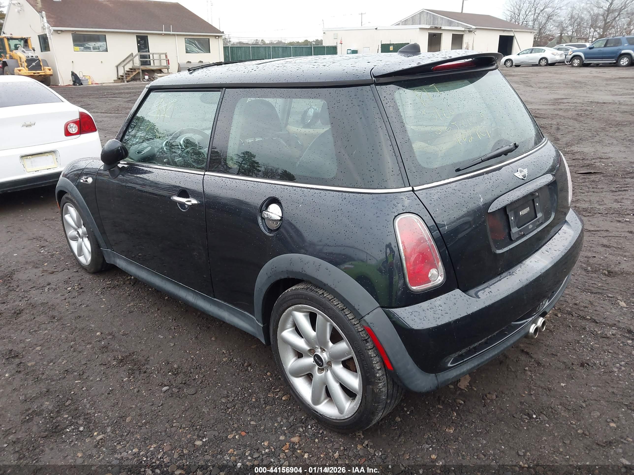 MINI COOPER image 3