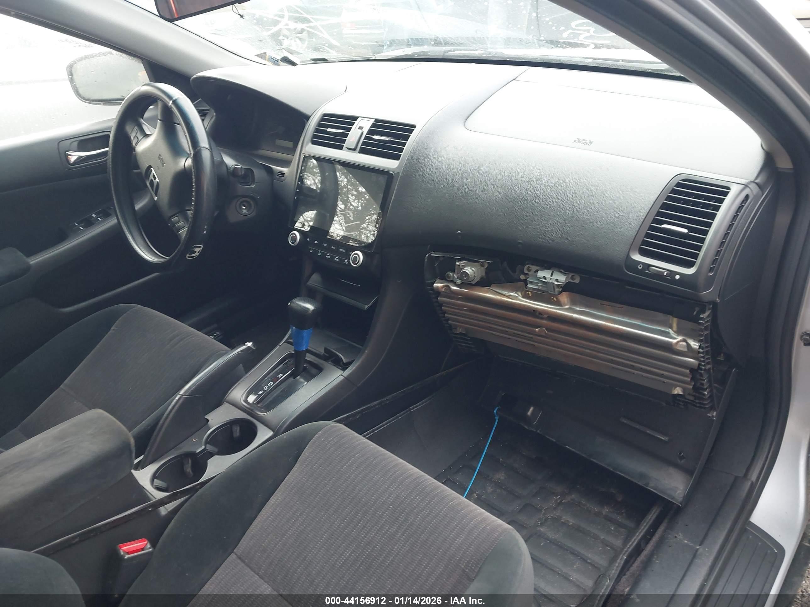 HONDA ACCORD image 5
