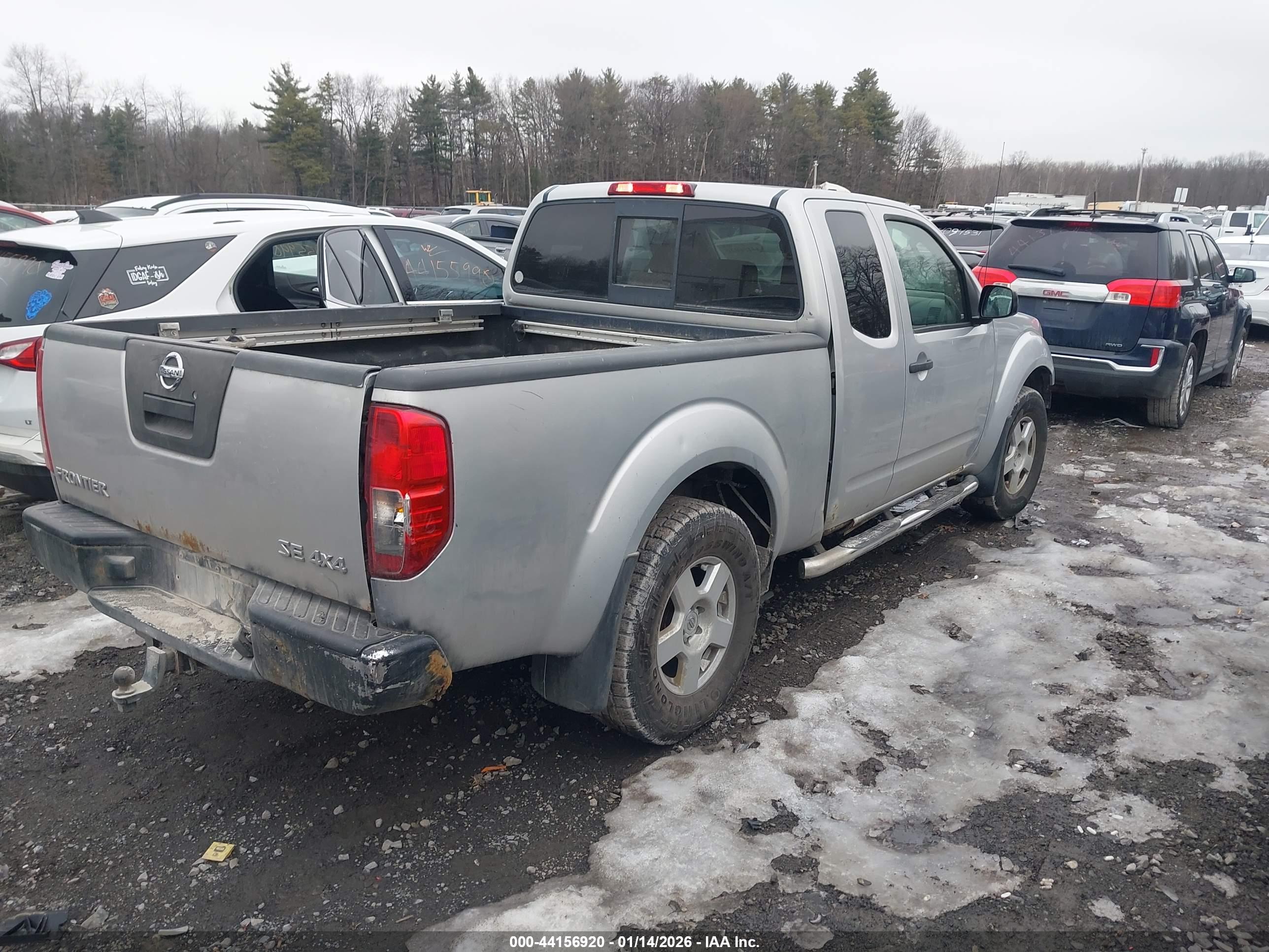 NISSAN FRONTIER image 4