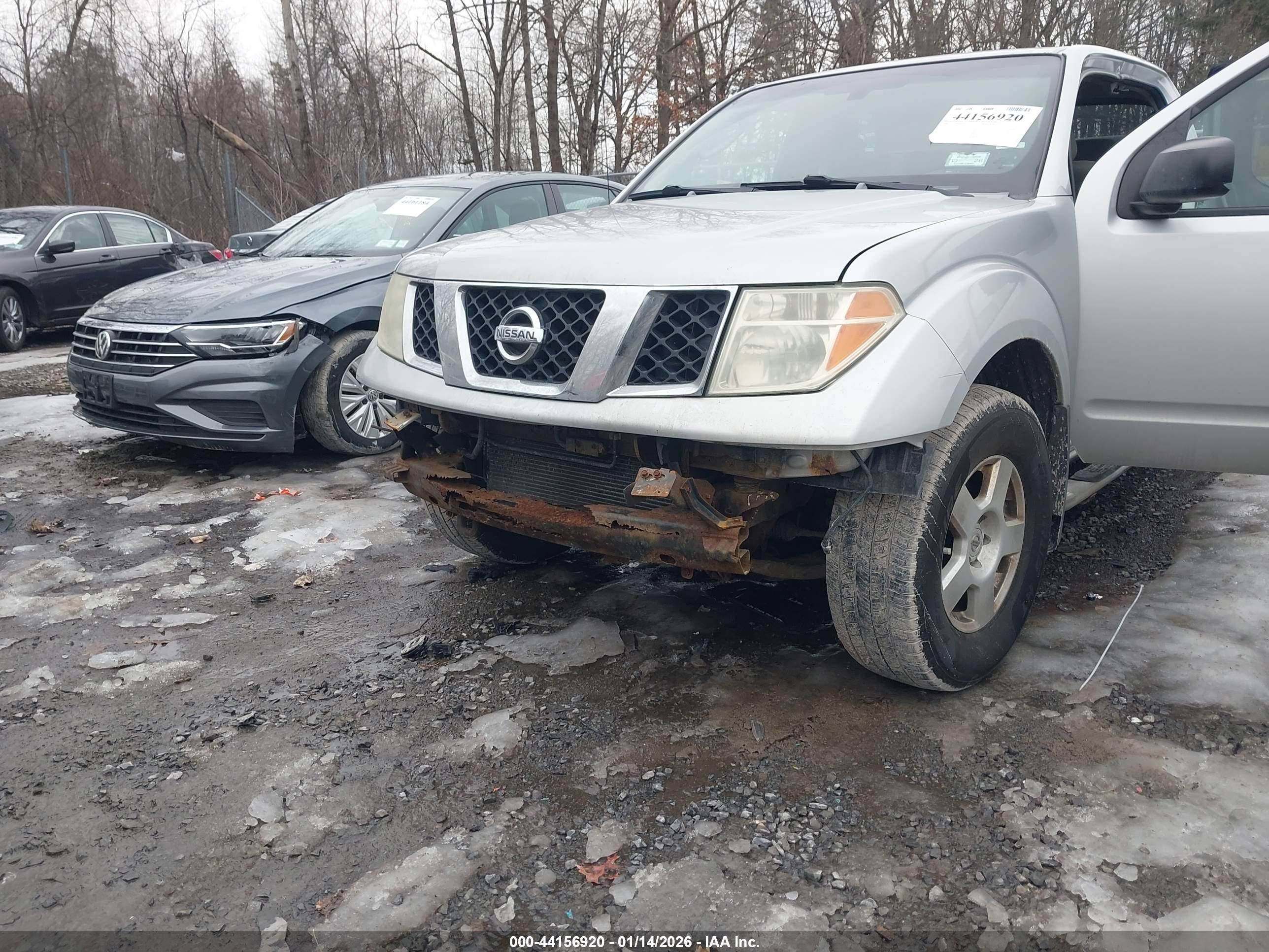 NISSAN FRONTIER image 6