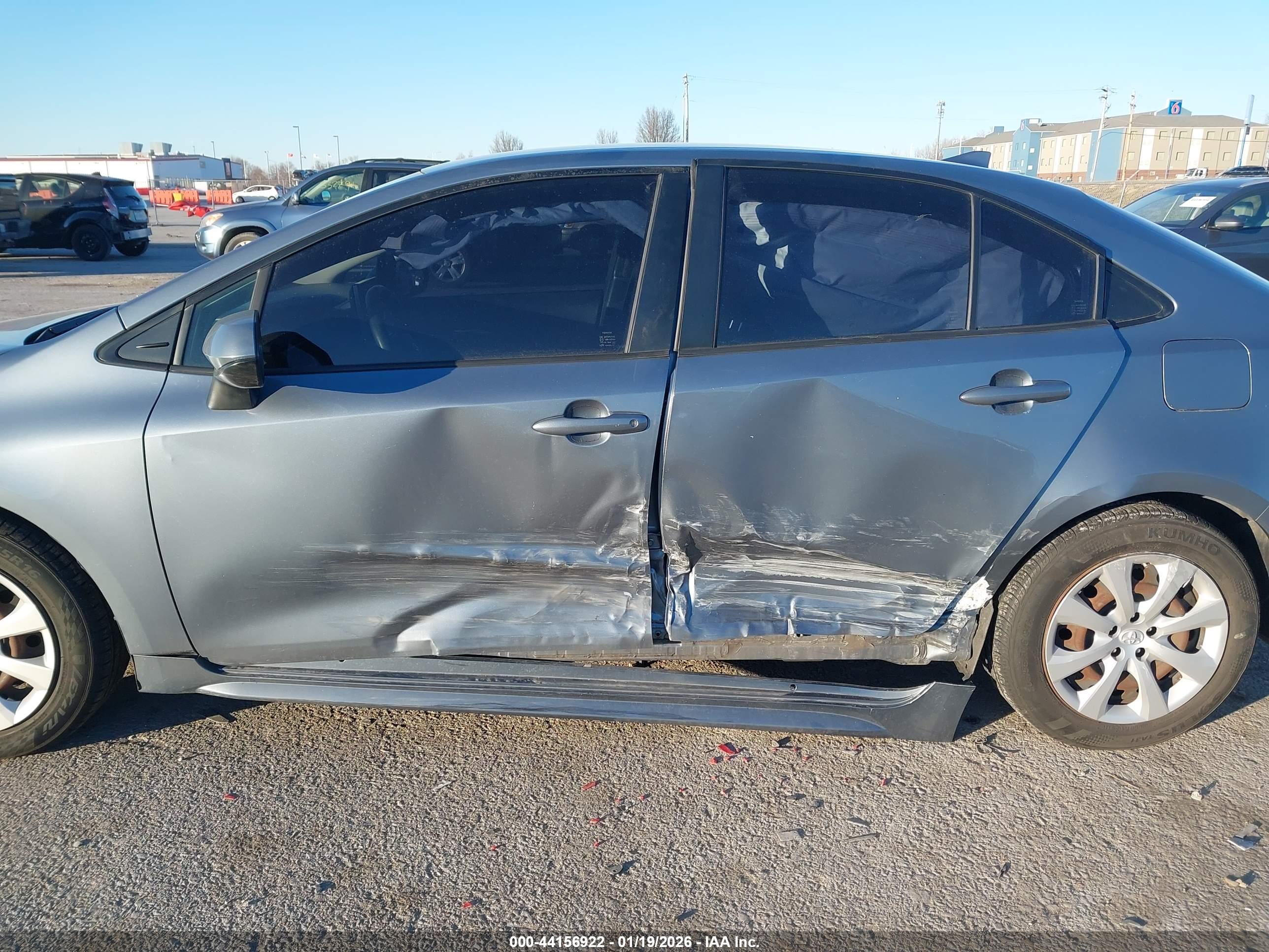 TOYOTA COROLLA image 6