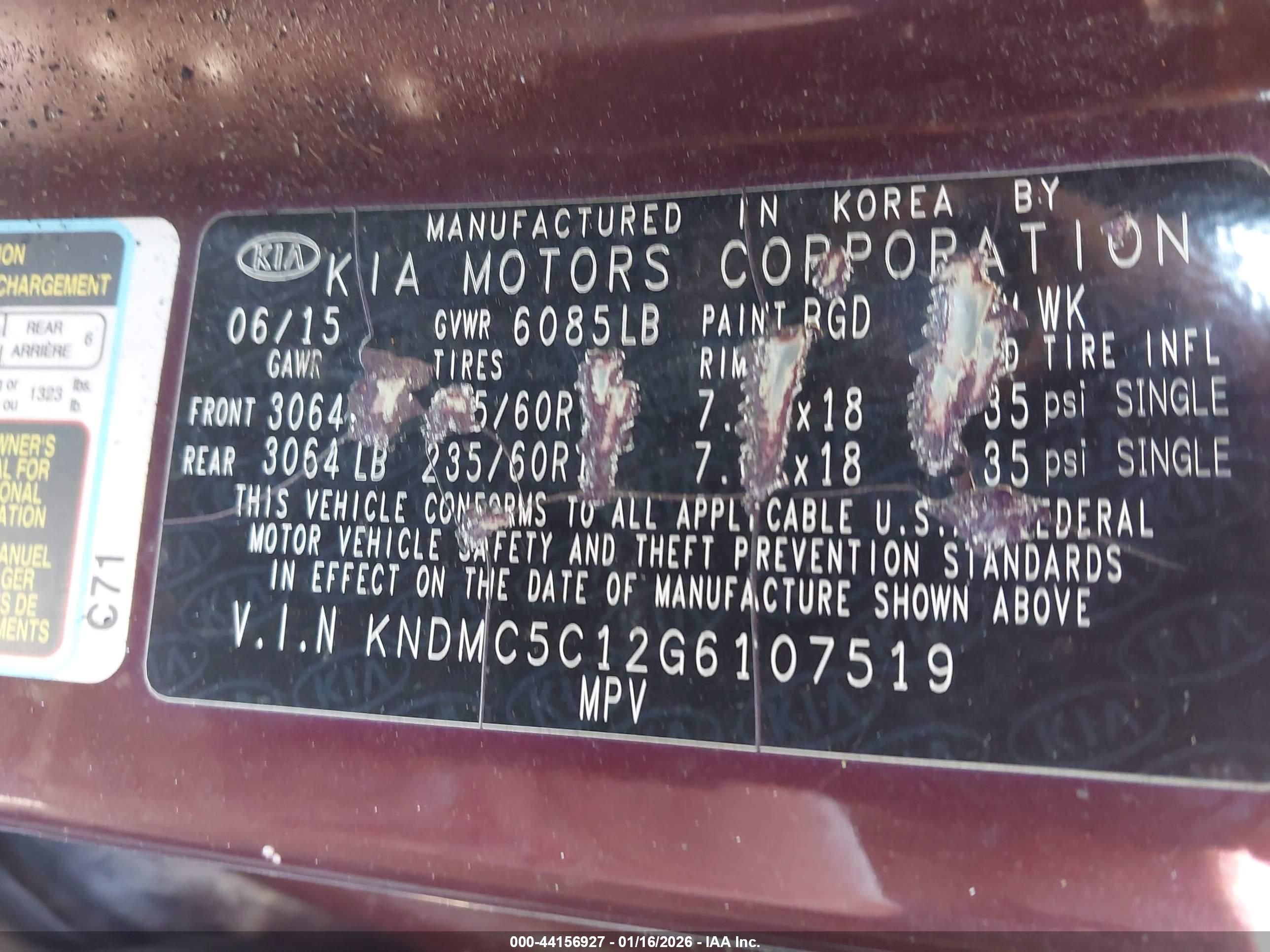 KIA SEDONA image 9