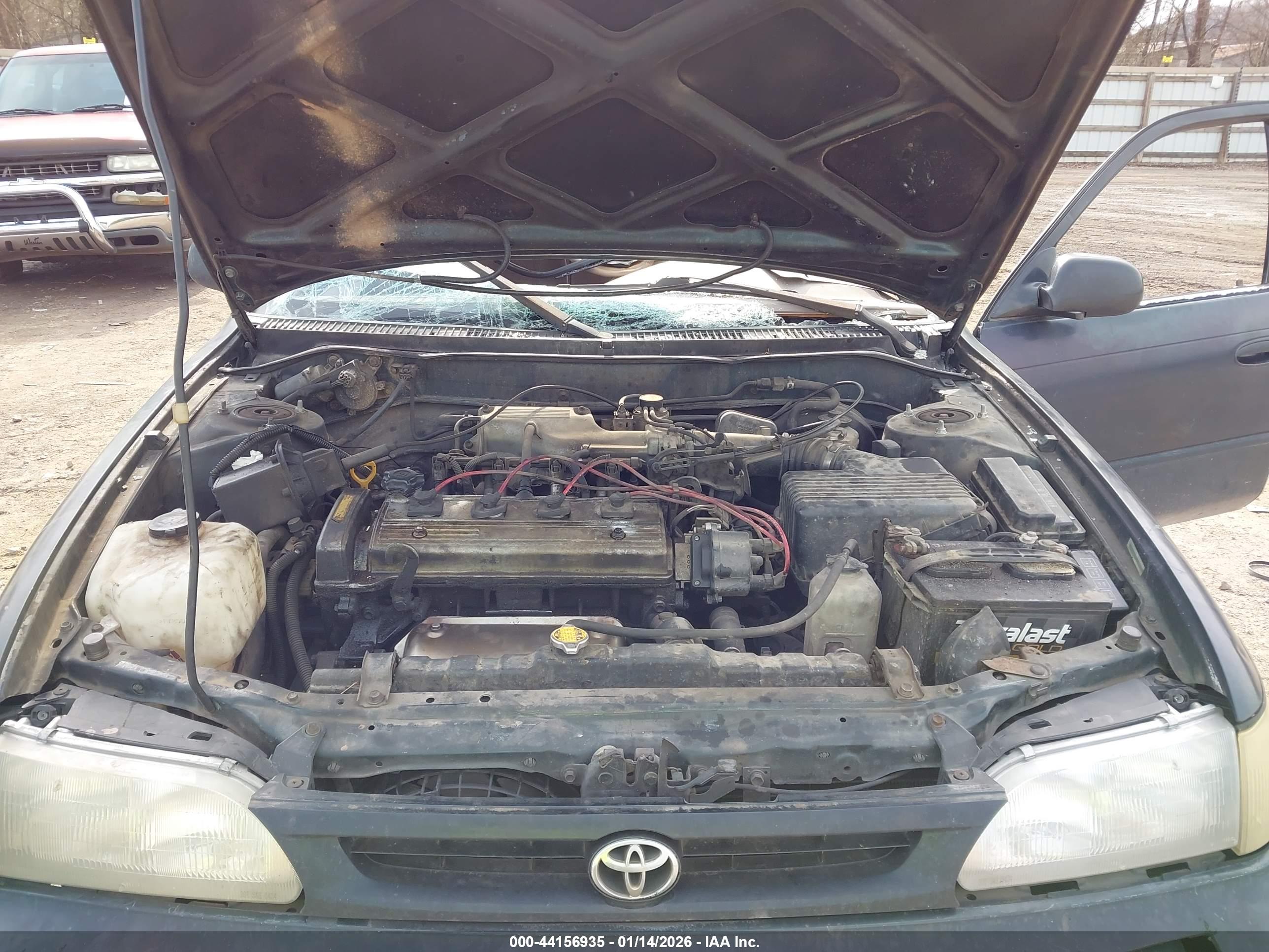 TOYOTA COROLLA image 10