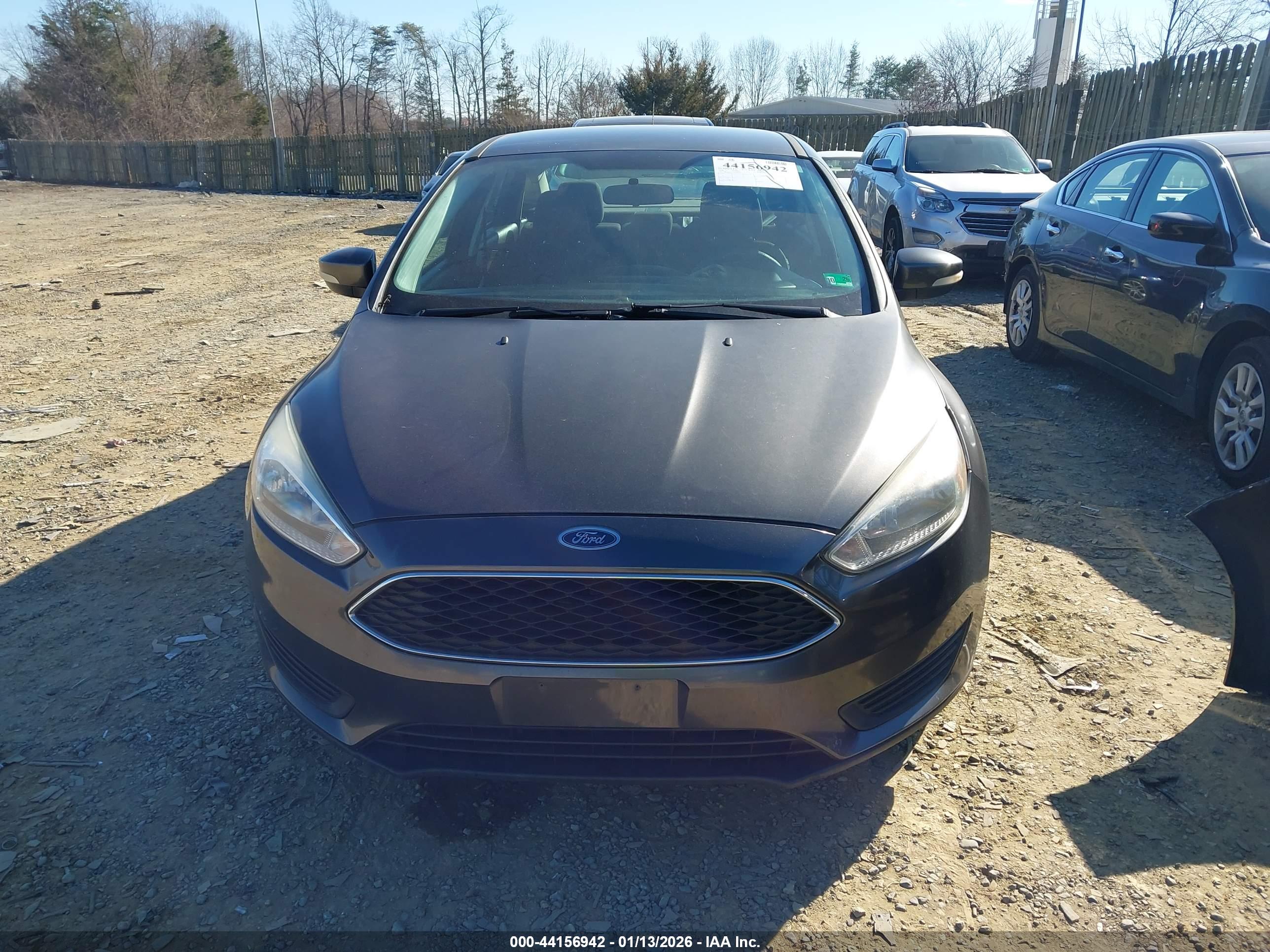 FORD FOCUS image 6