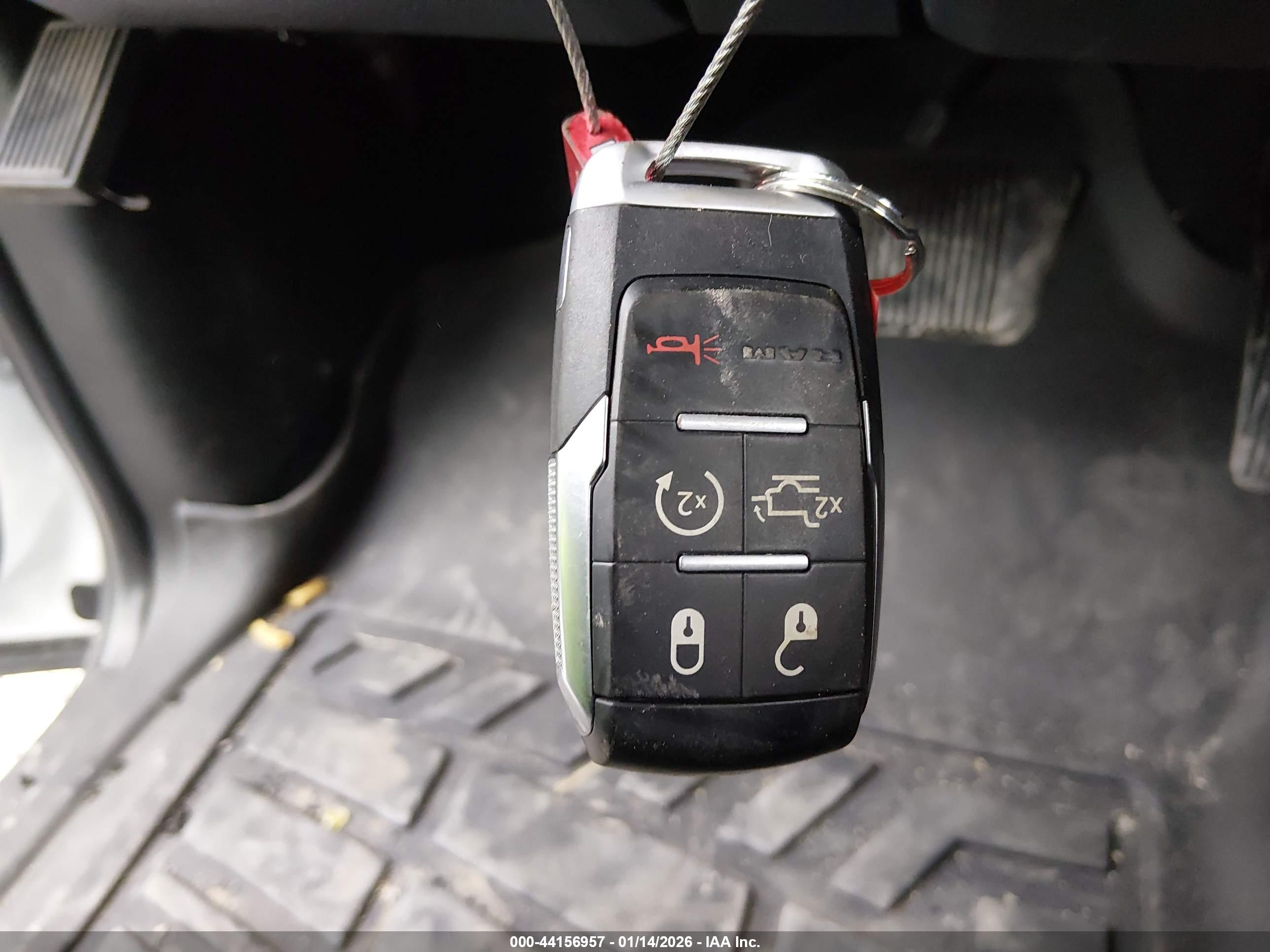 RAM 2500 image 11