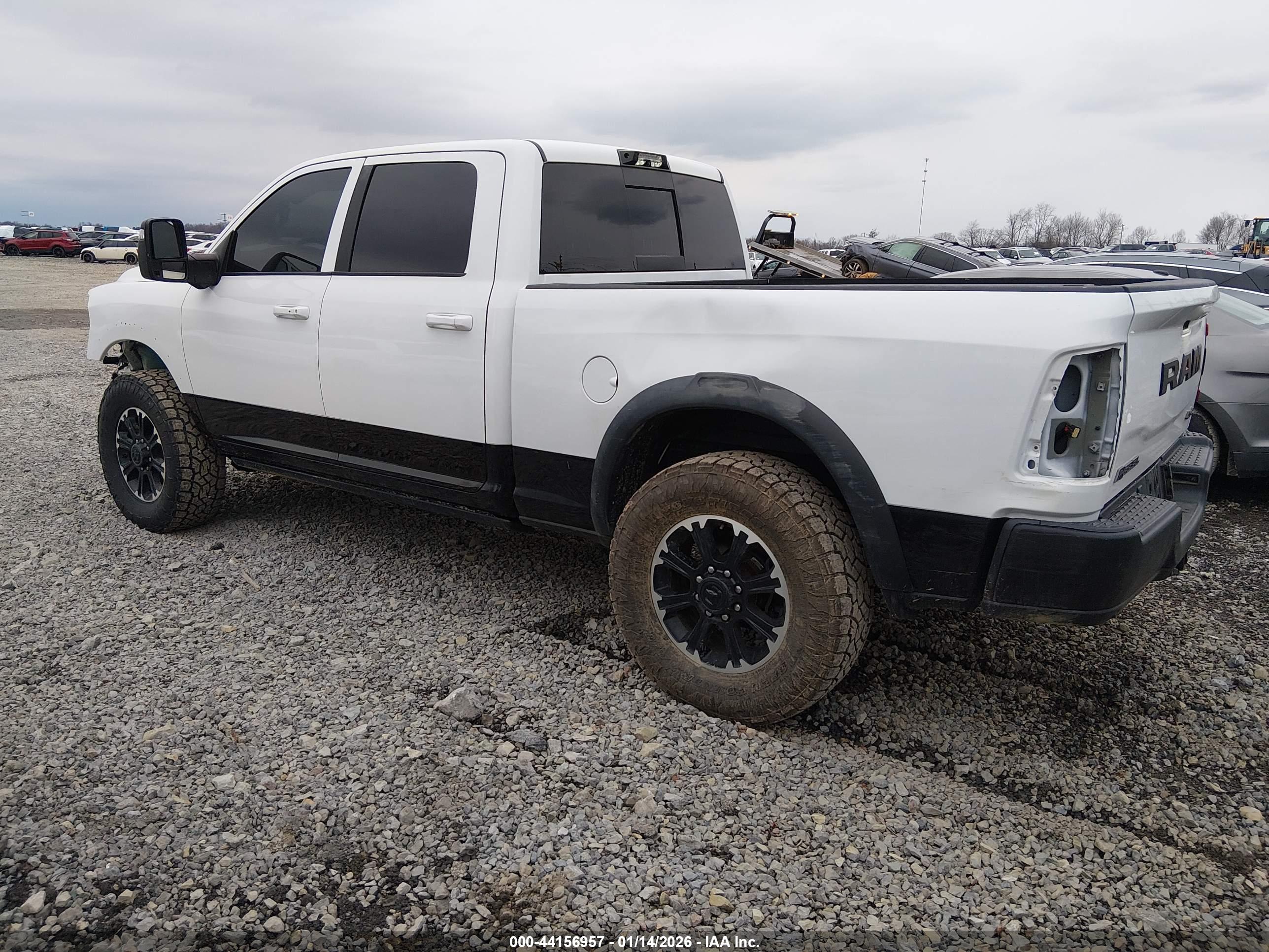 RAM 2500 image 3