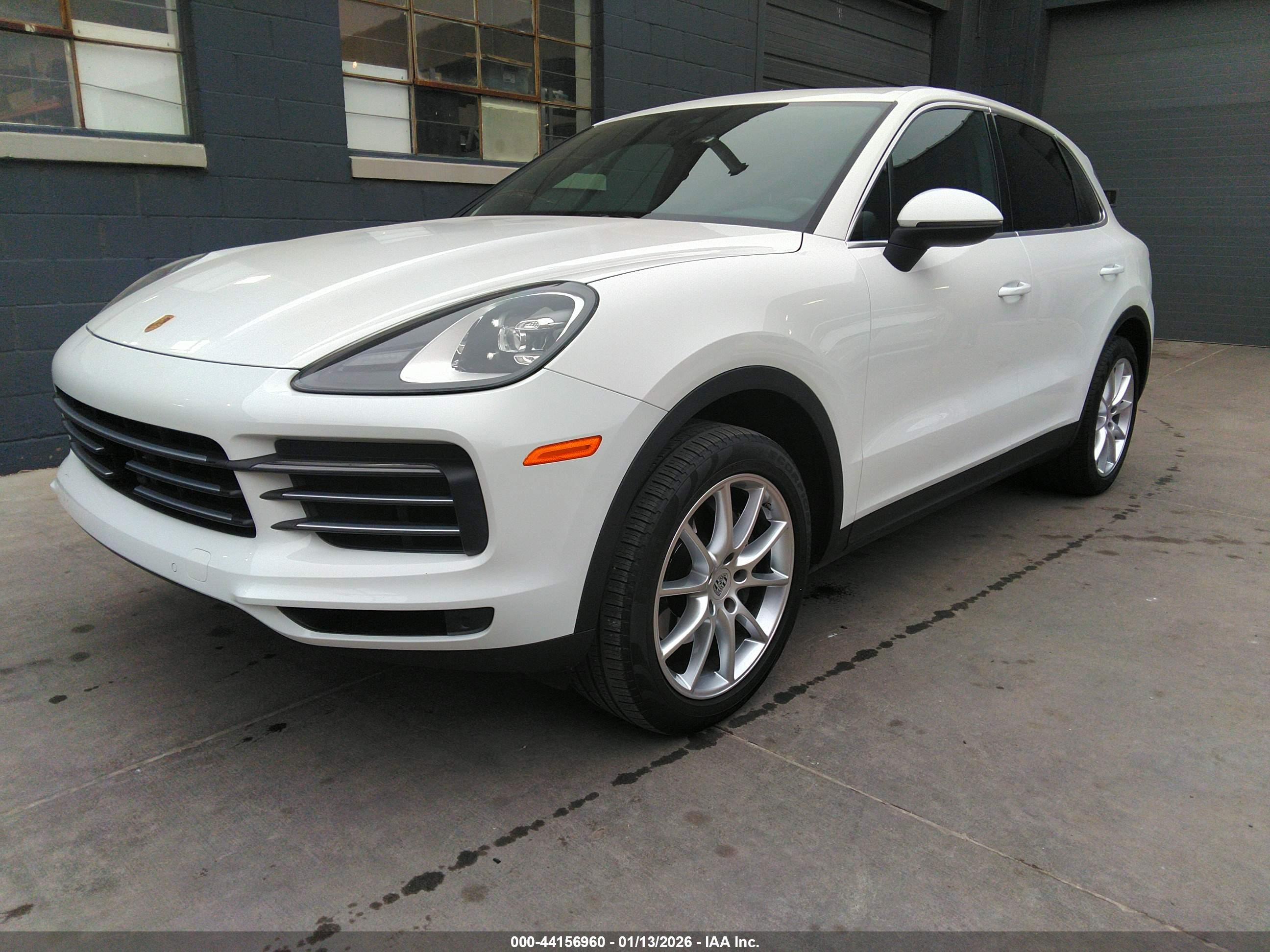 PORSCHE CAYENNE image 2
