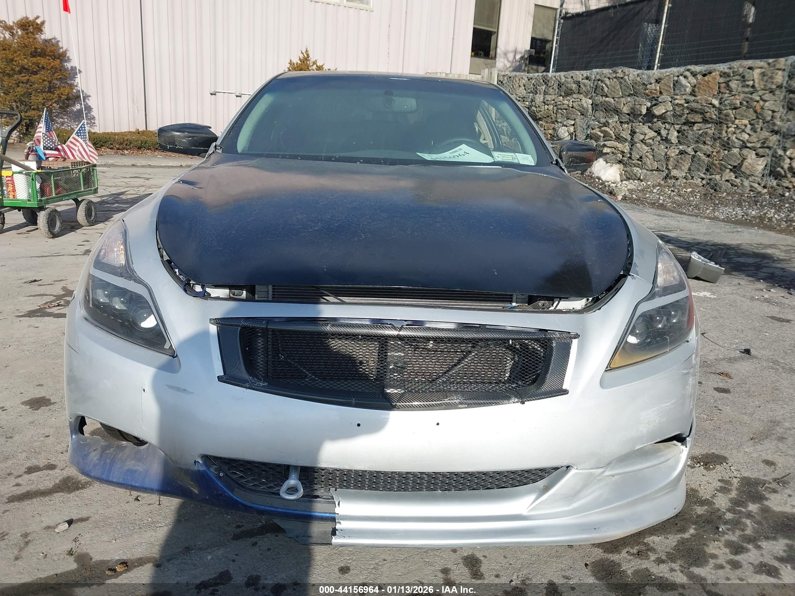 INFINITI G37 image 6