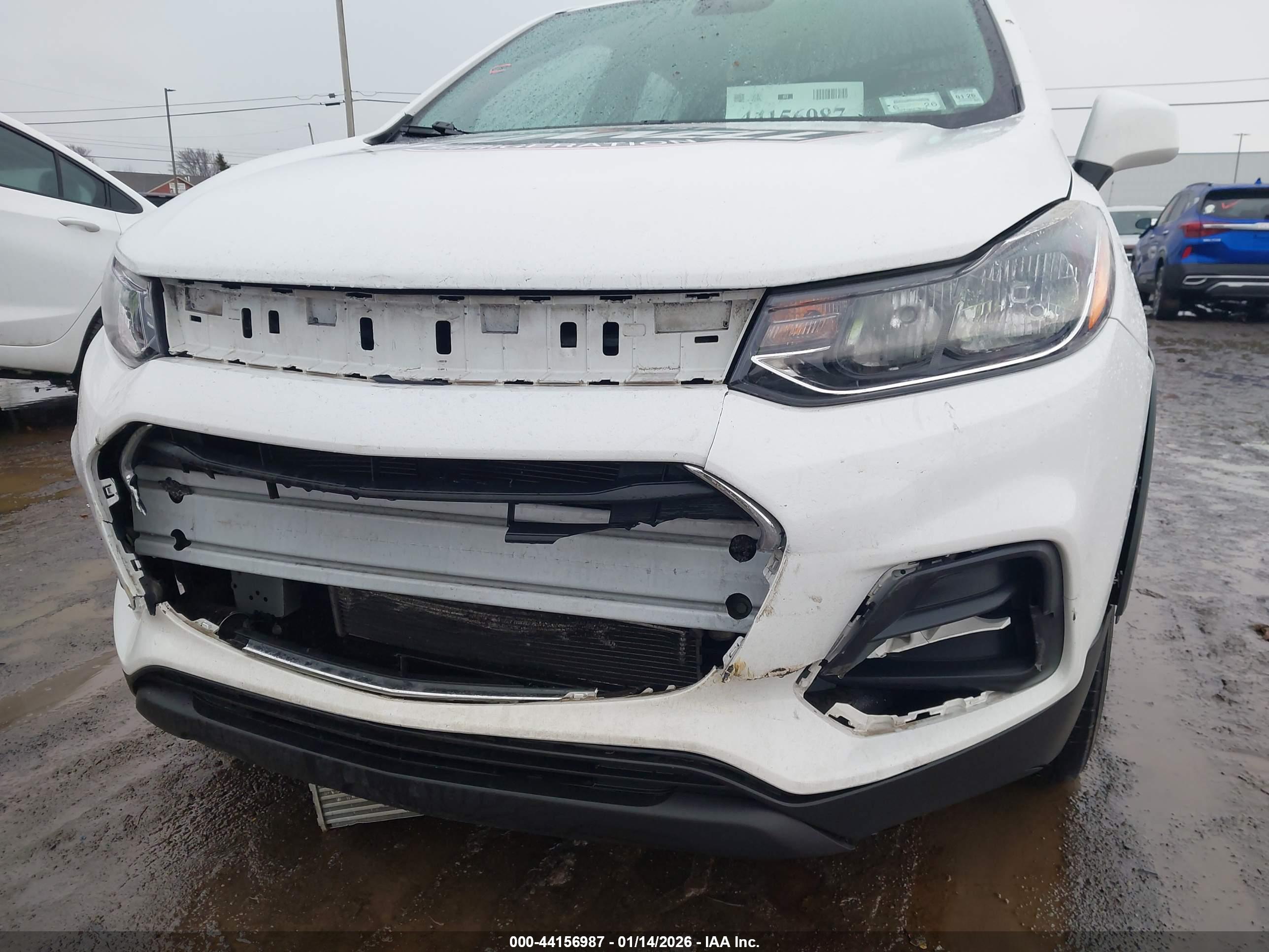 CHEVROLET TRAX image 6