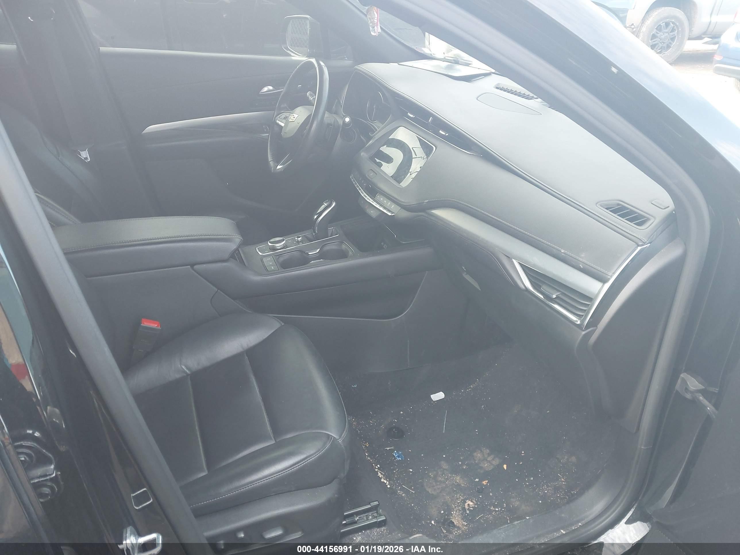 CADILLAC XT4 image 5
