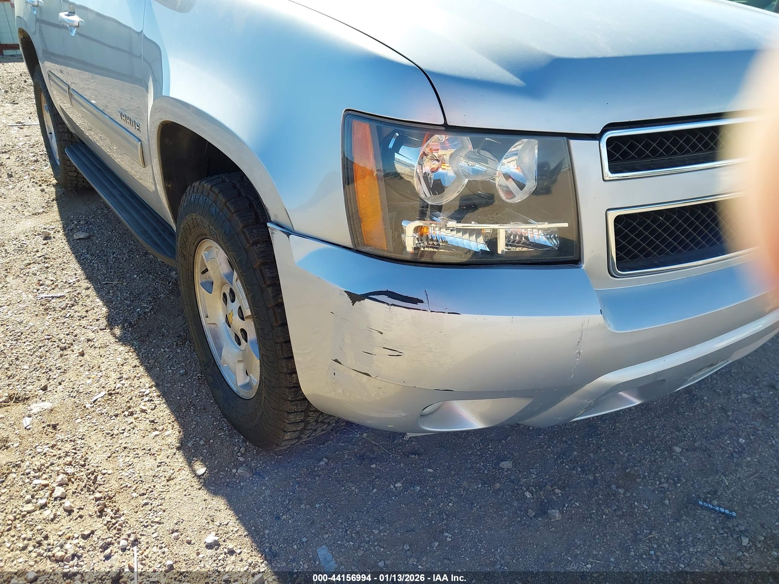 CHEVROLET TAHOE image 6
