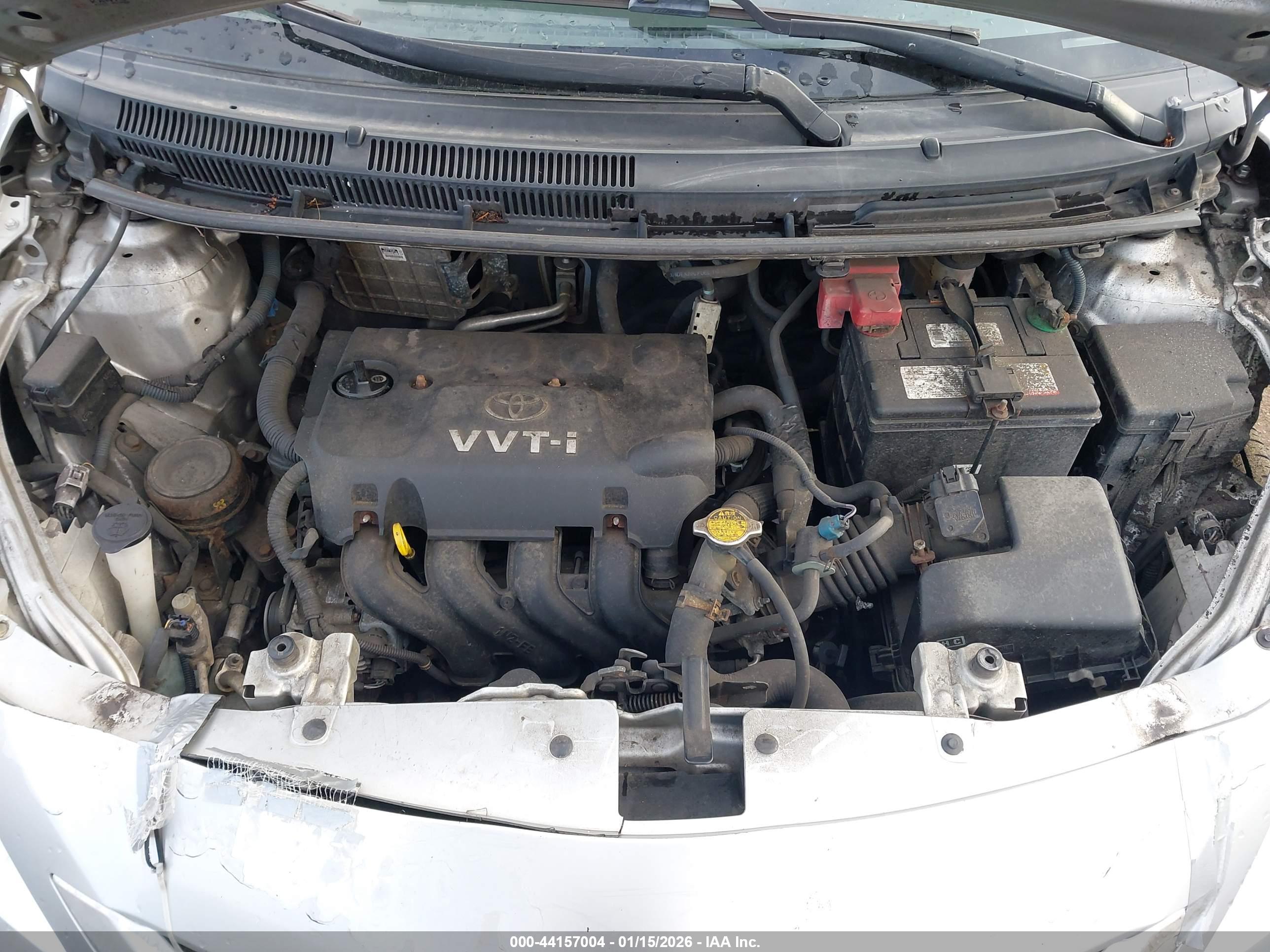 TOYOTA YARIS image 10