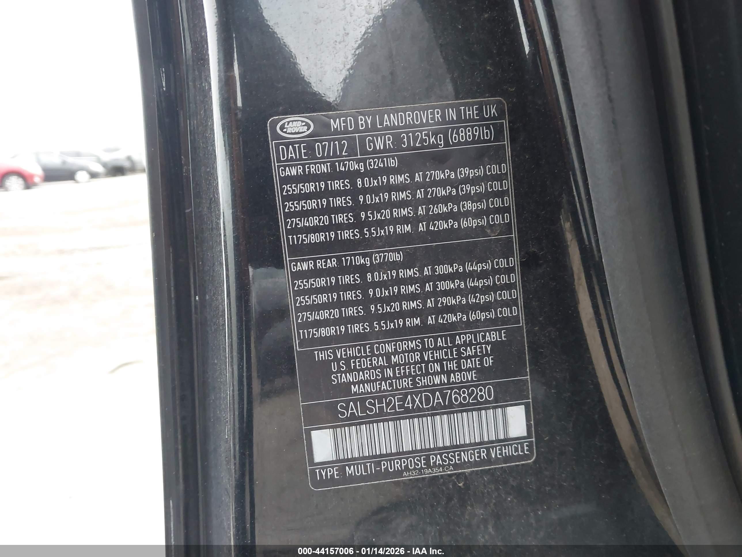 LAND ROVER image 9