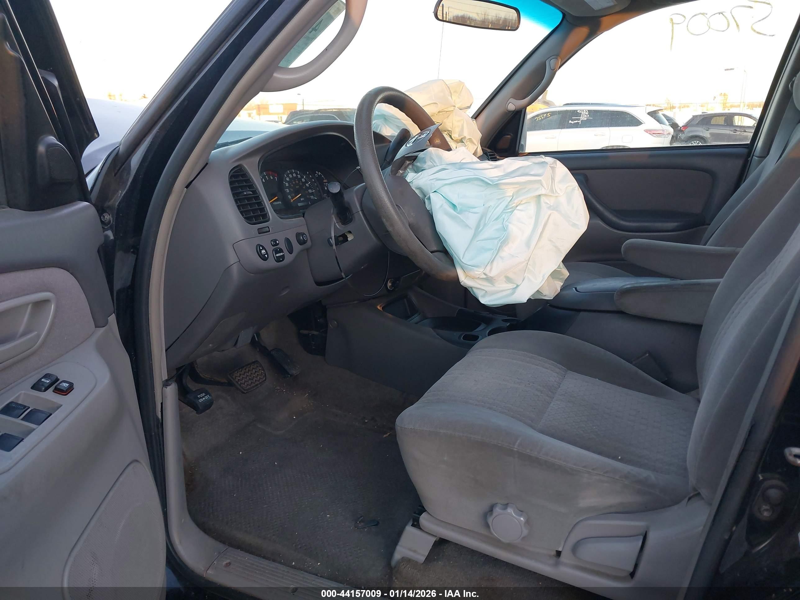 TOYOTA TUNDRA image 5