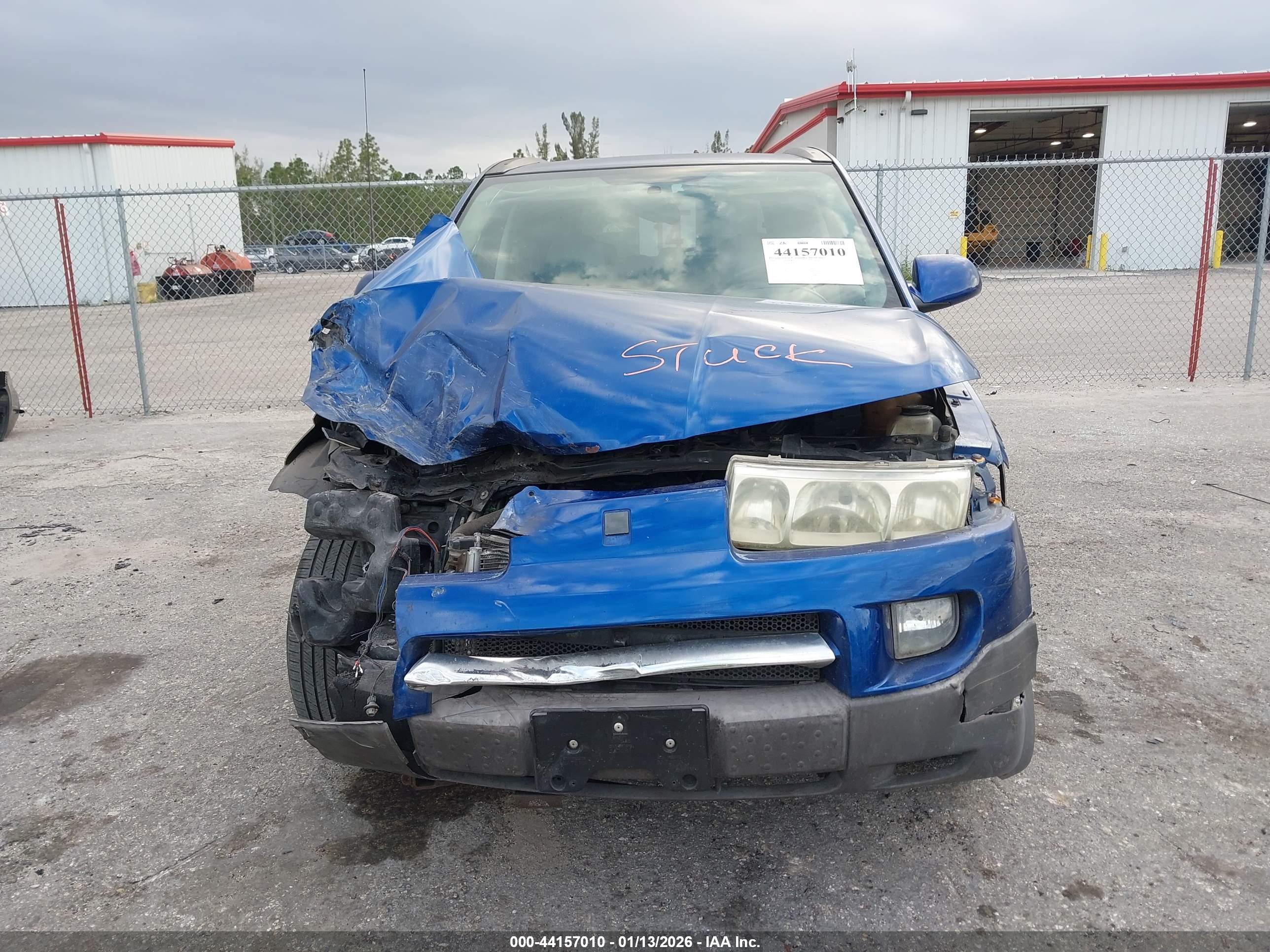 SATURN VUE image 6
