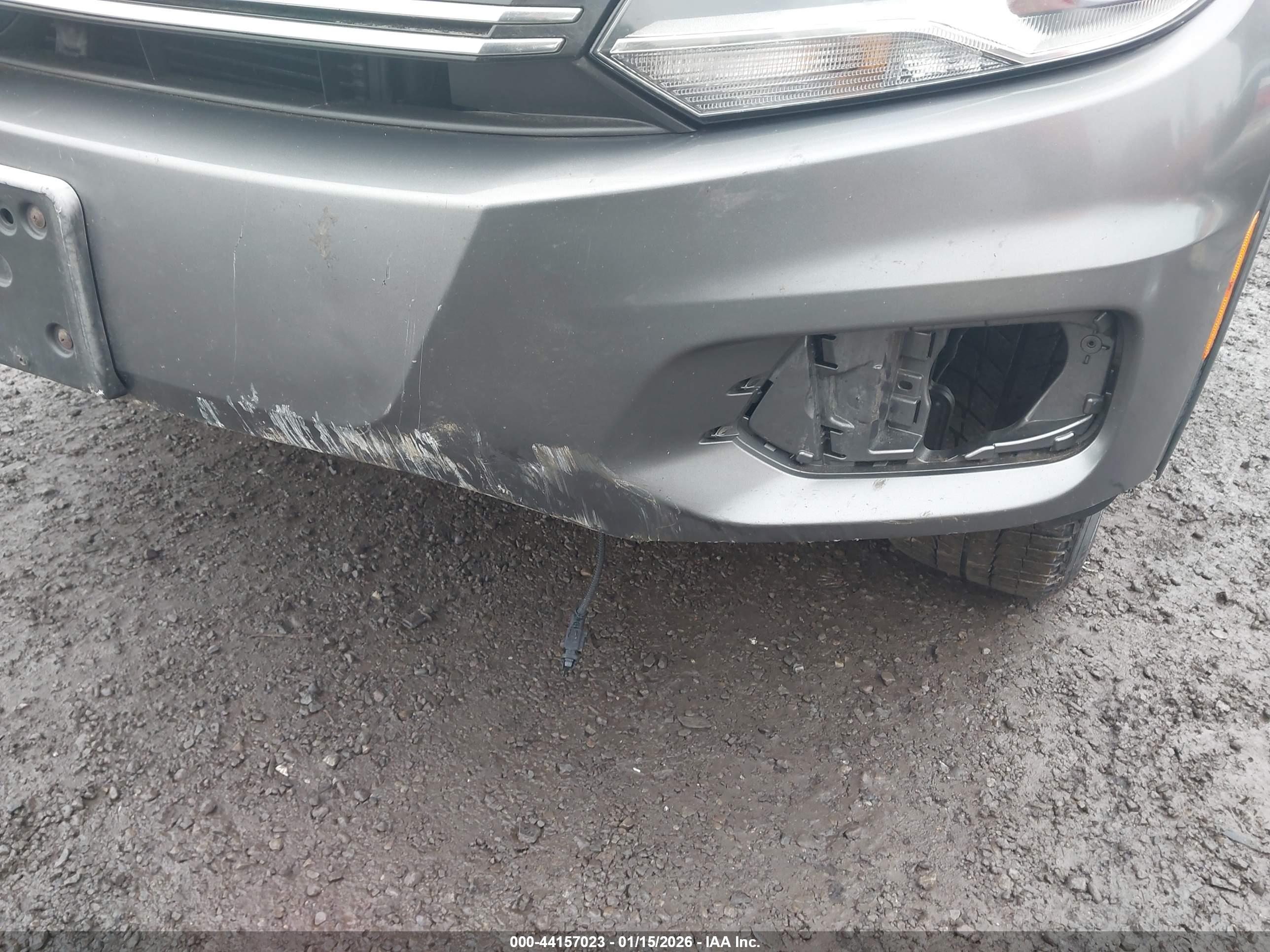 VOLKSWAGEN TIGUAN image 6