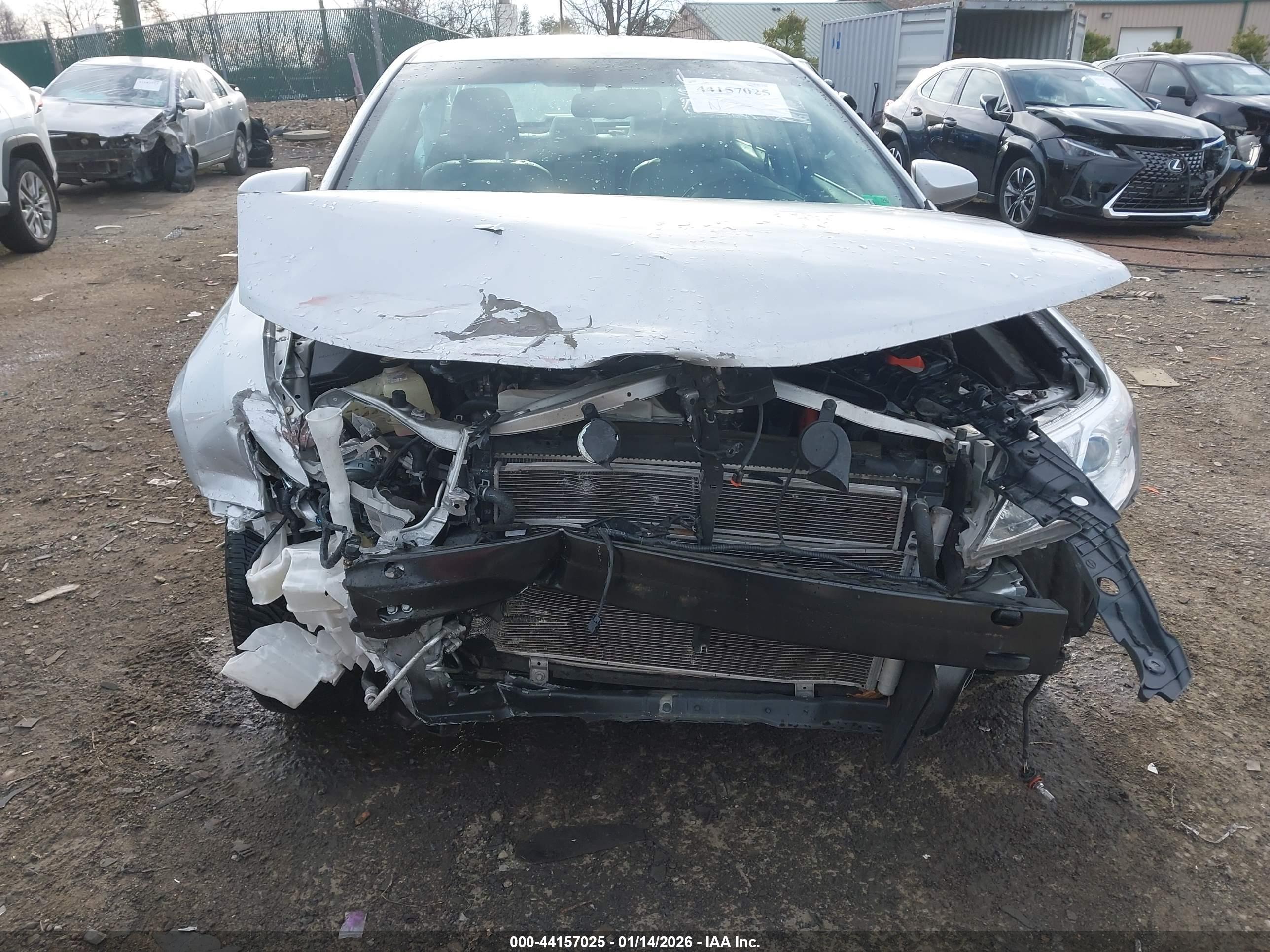TOYOTA CAMRY image 6