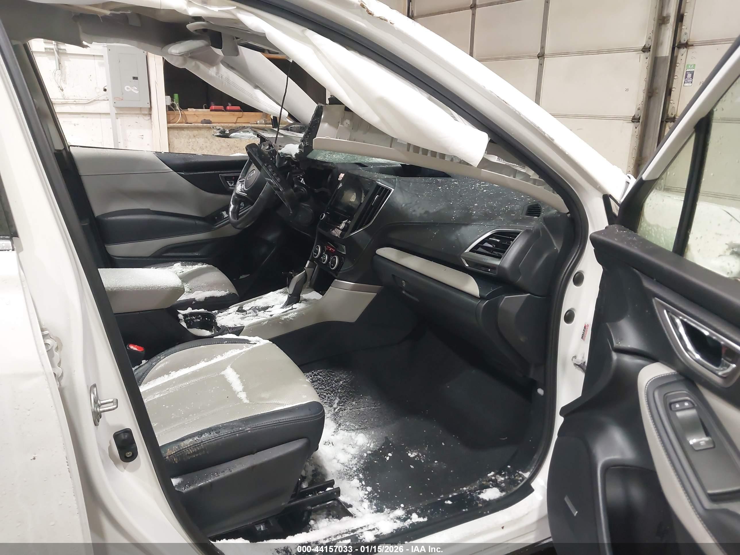 SUBARU FORESTER image 5
