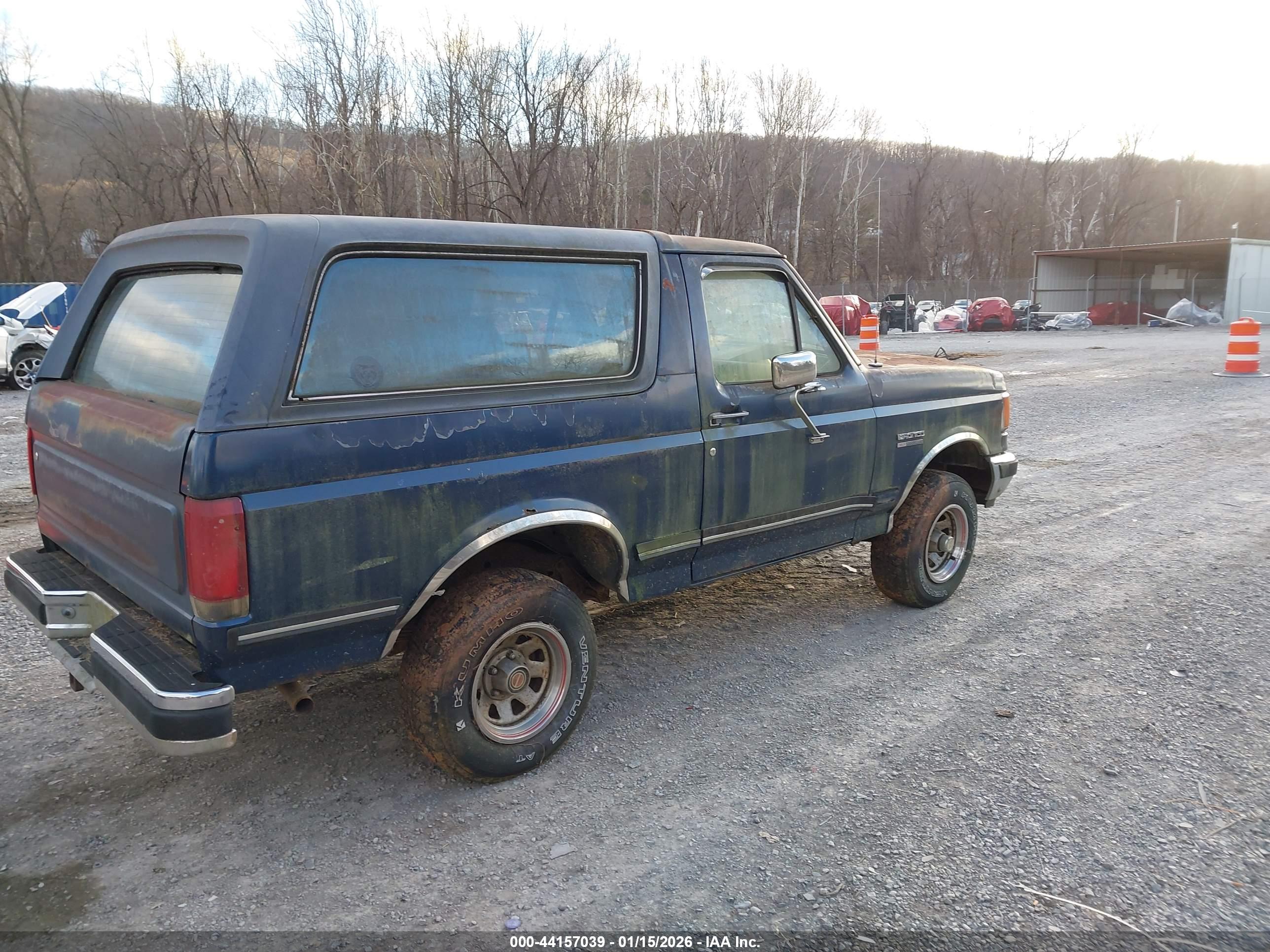 FORD BRONCO image 4