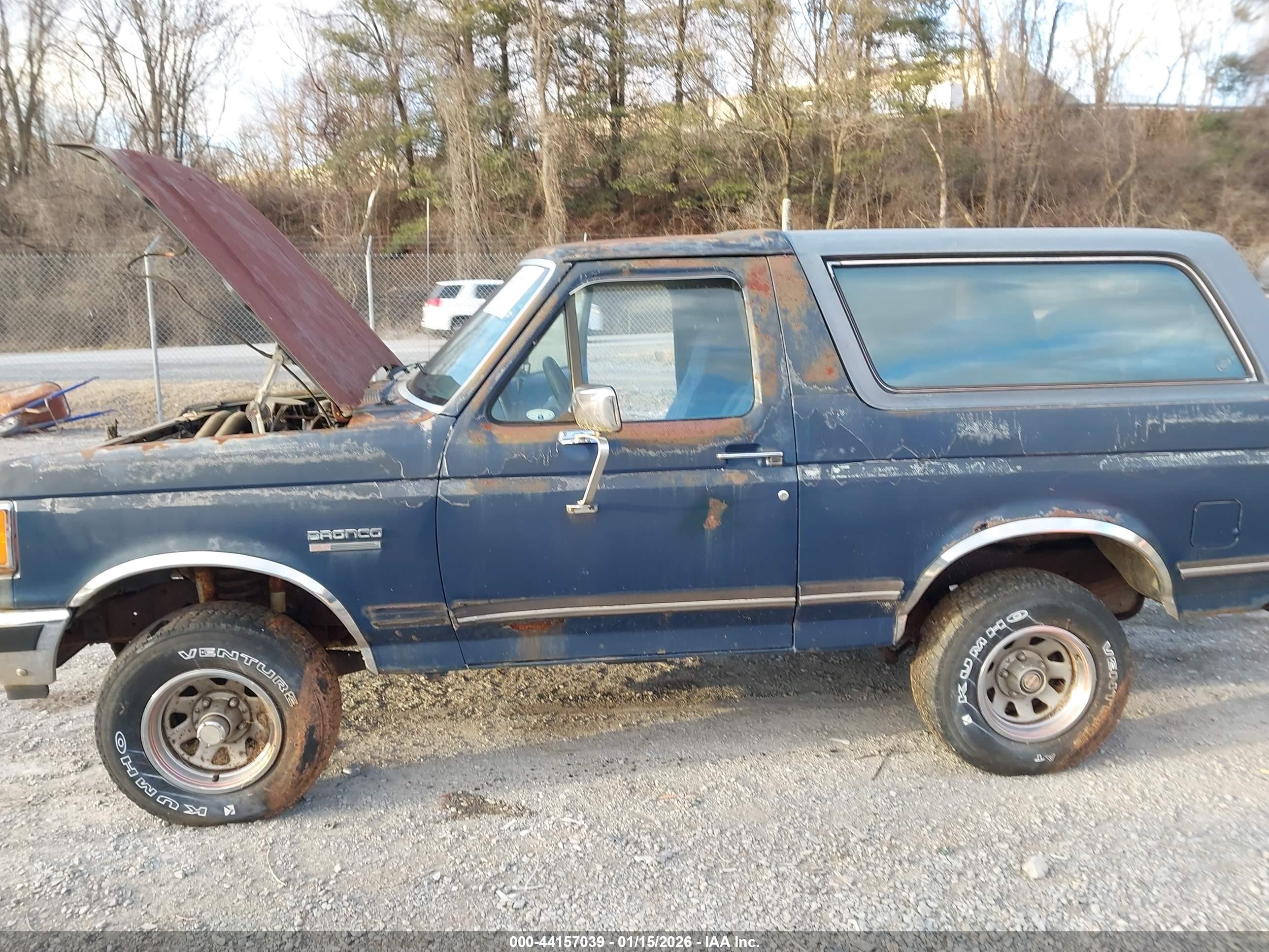 FORD BRONCO image 6