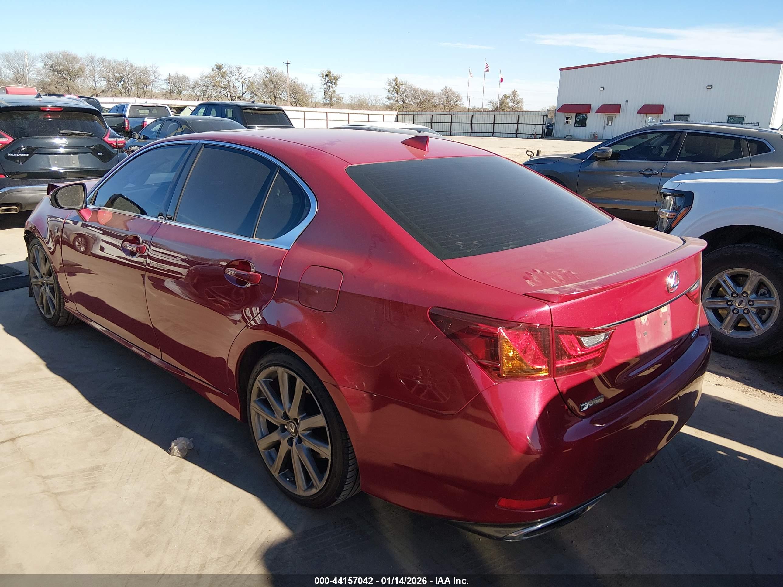 LEXUS GS image 3