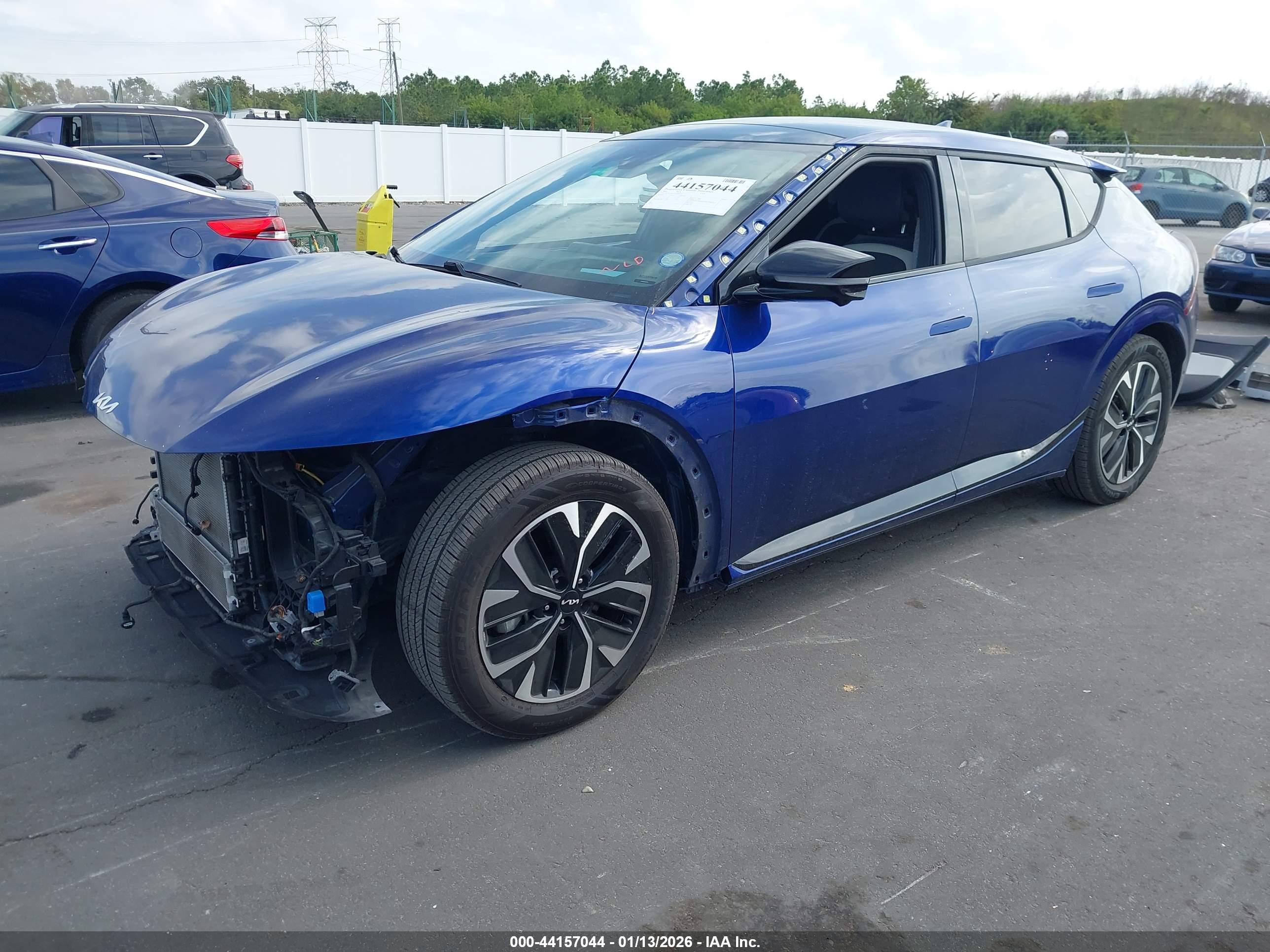 KIA EV6 image 2