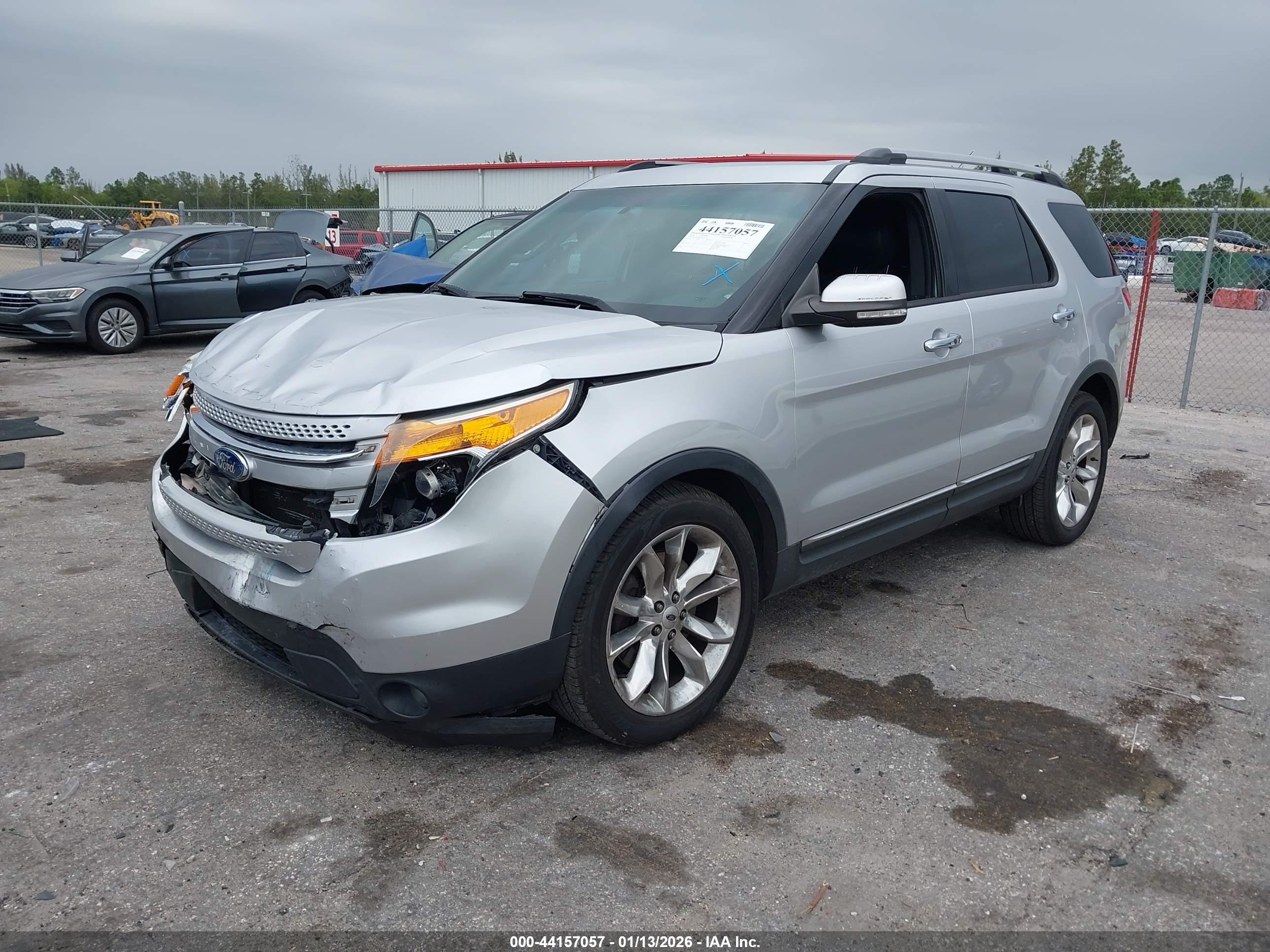 FORD EXPLORER image 2