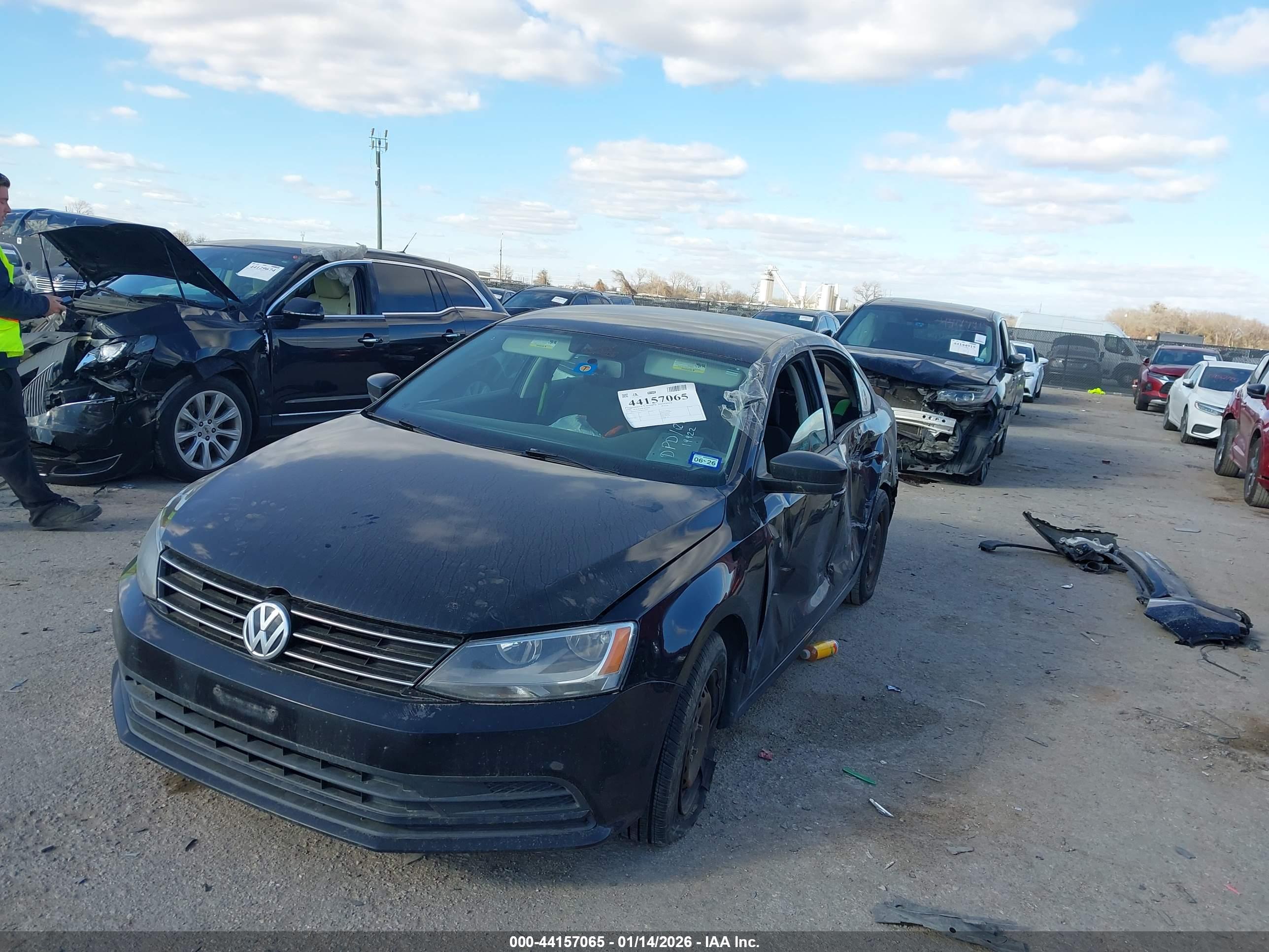 VOLKSWAGEN JETTA image 2
