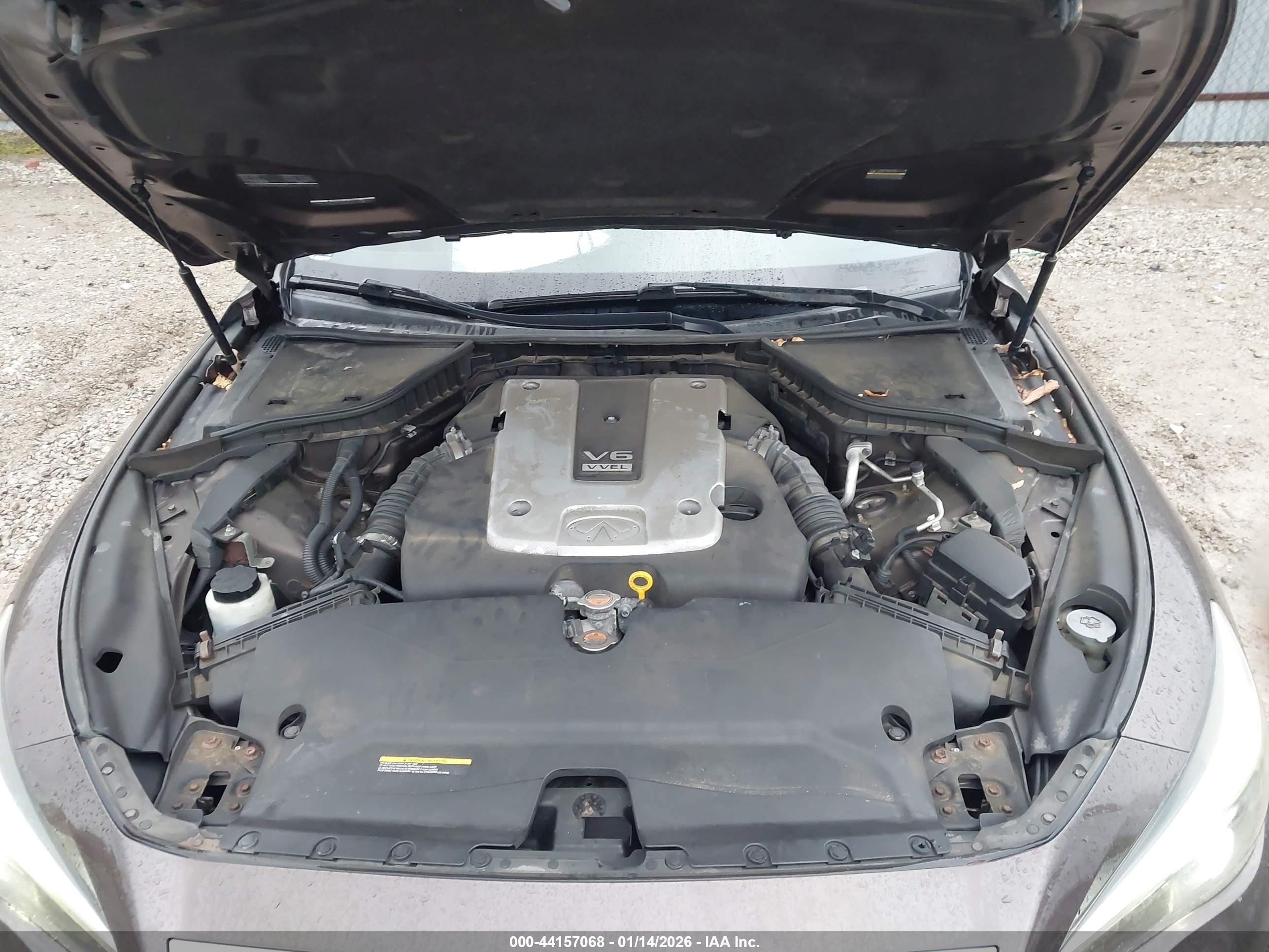 INFINITI Q50 image 10