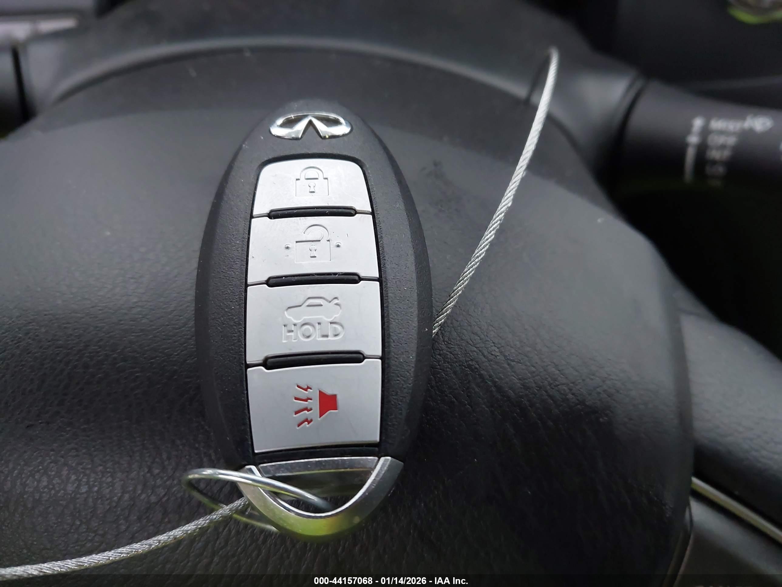 INFINITI Q50 image 11