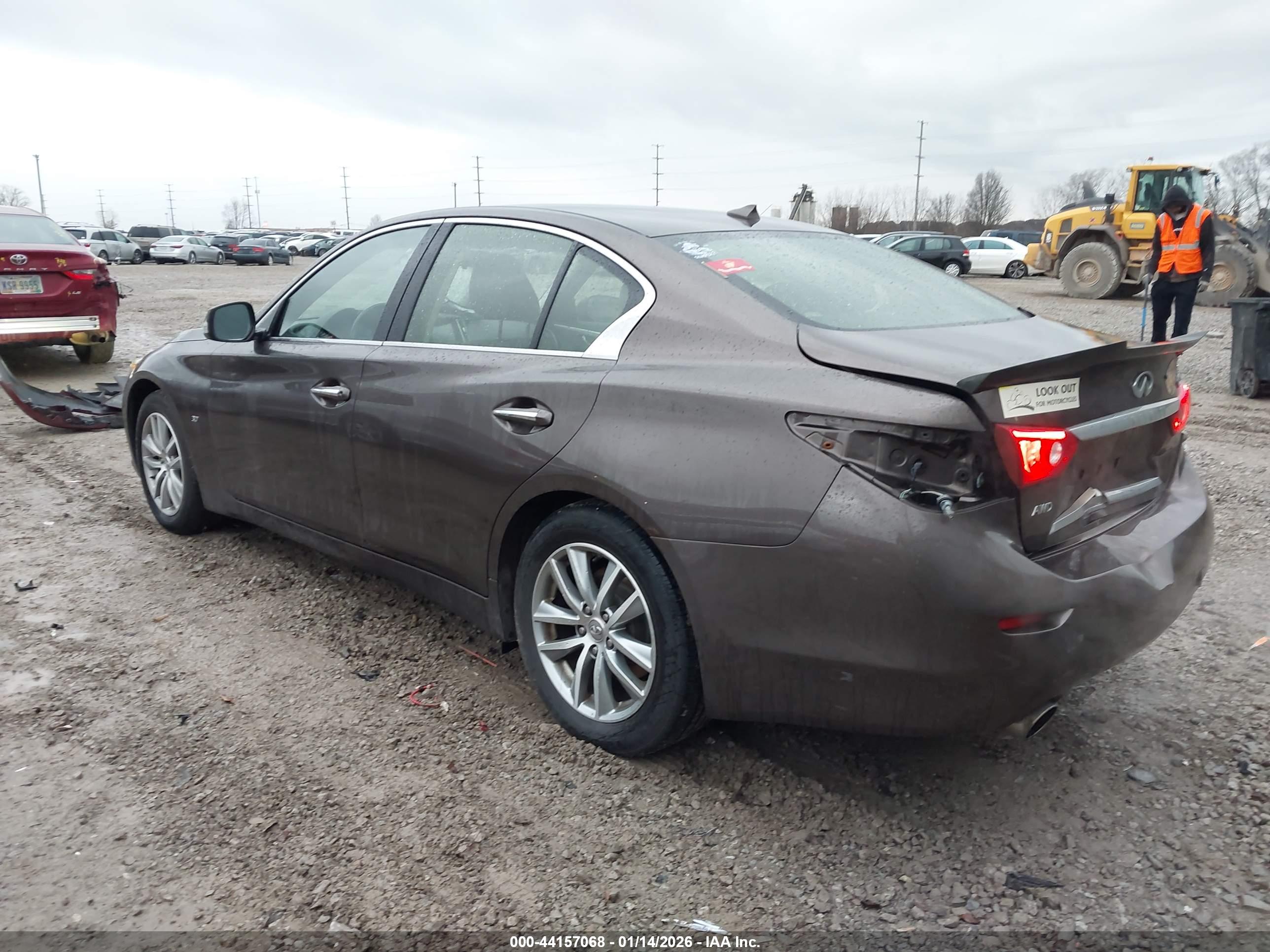 INFINITI Q50 image 3