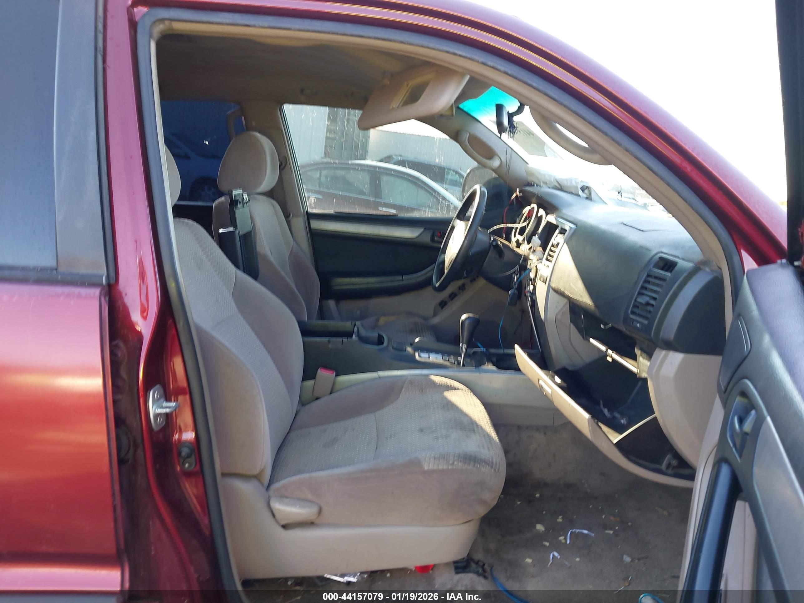 TOYOTA 4RUNNER image 5