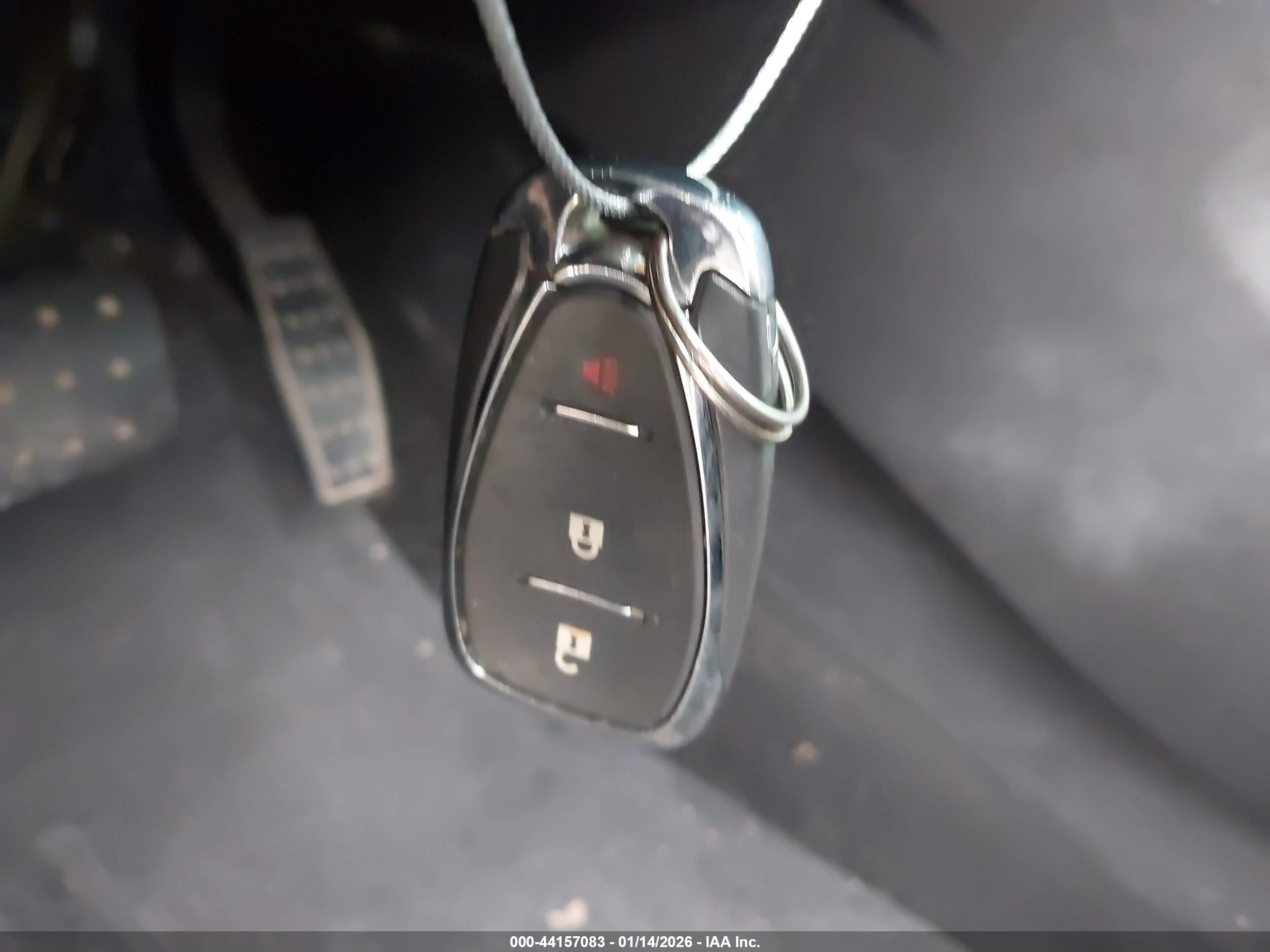 CHEVROLET TRAVERSE image 11