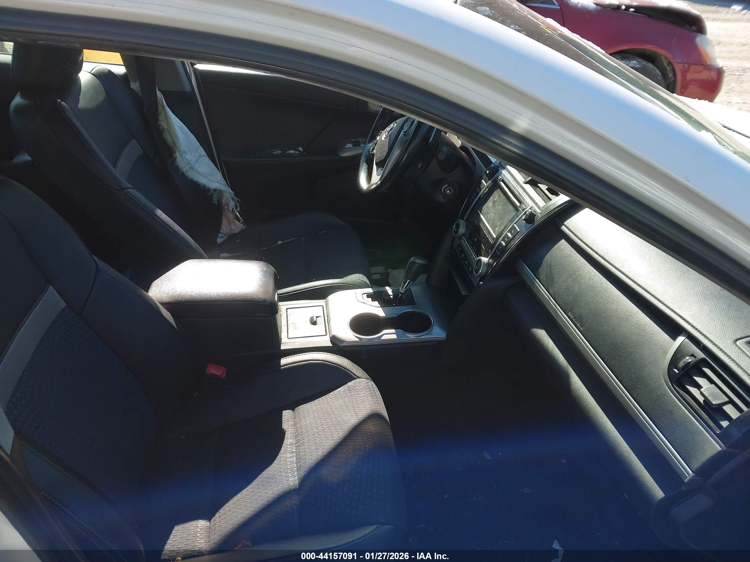 TOYOTA CAMRY image 5