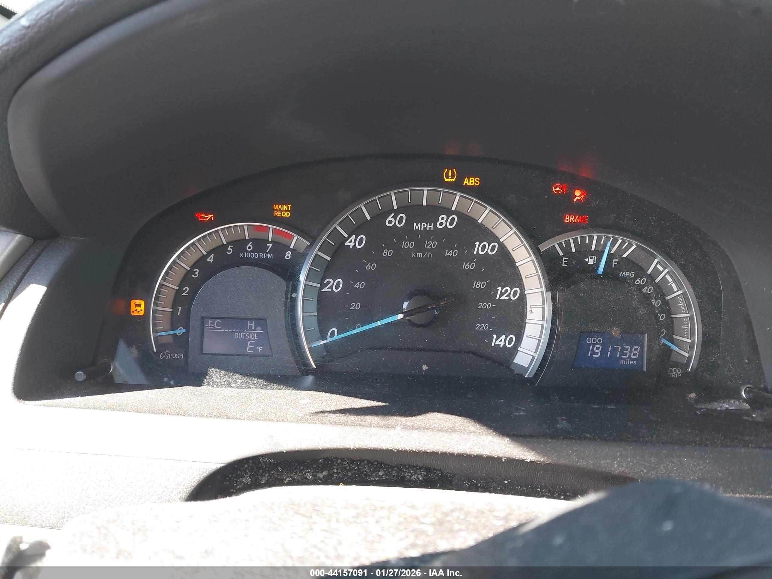 TOYOTA CAMRY image 7