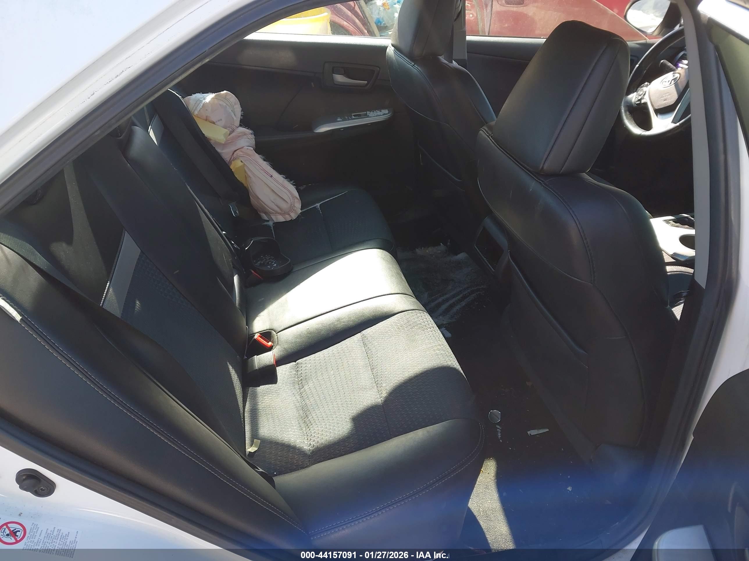 TOYOTA CAMRY image 8