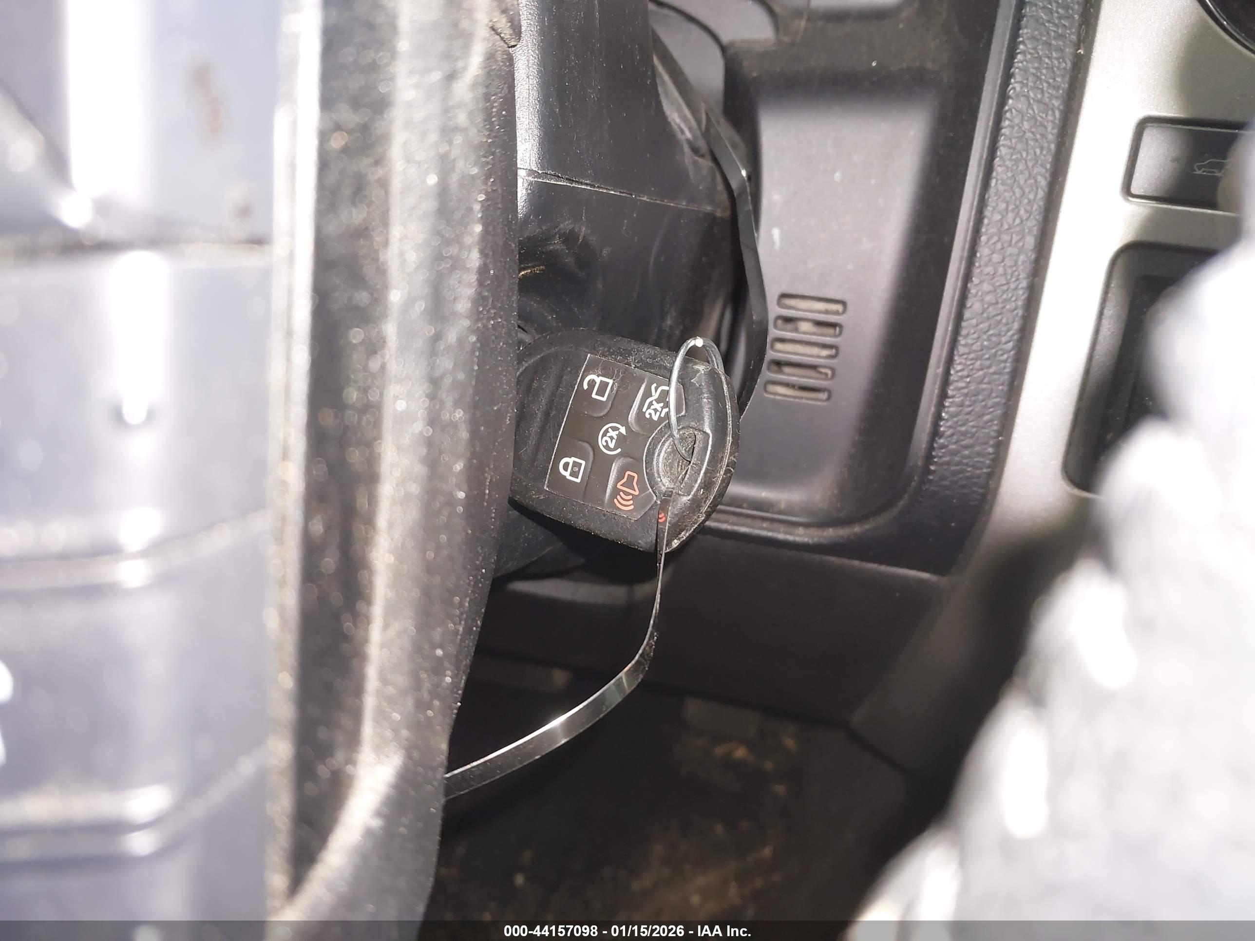 FORD EXPEDITION image 11