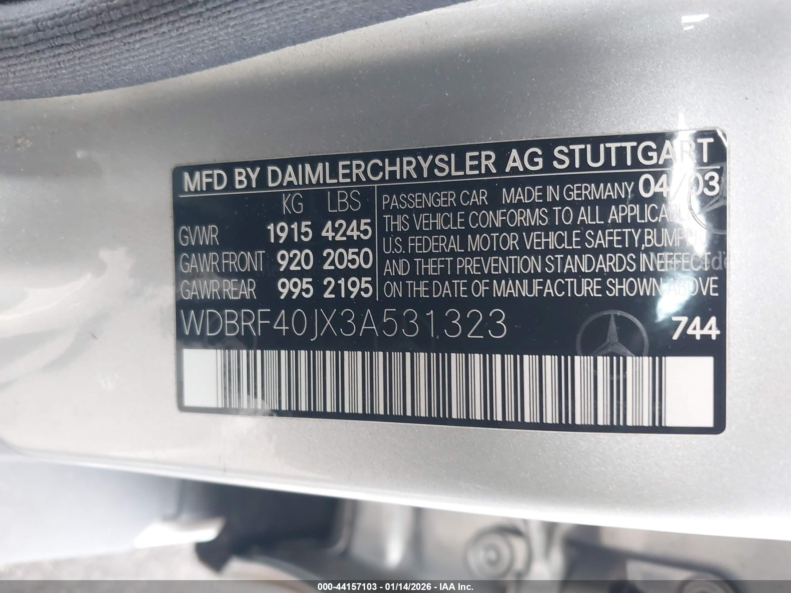 MERCEDES-BENZ C image 9