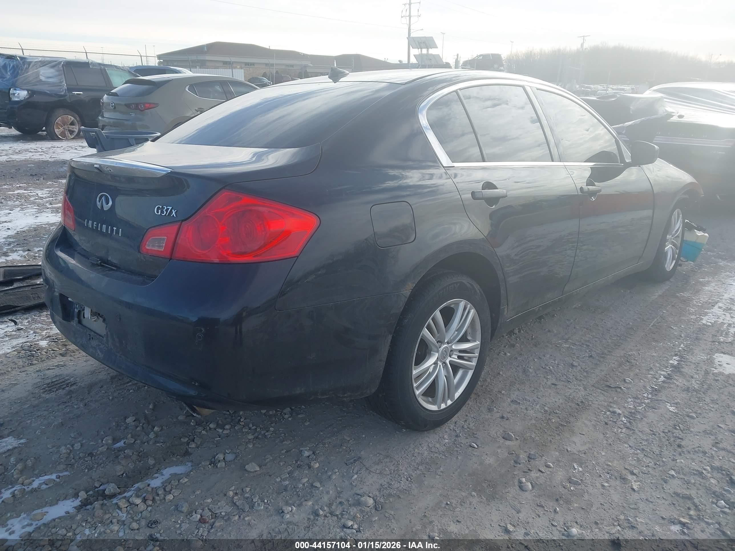 INFINITI G37X image 4
