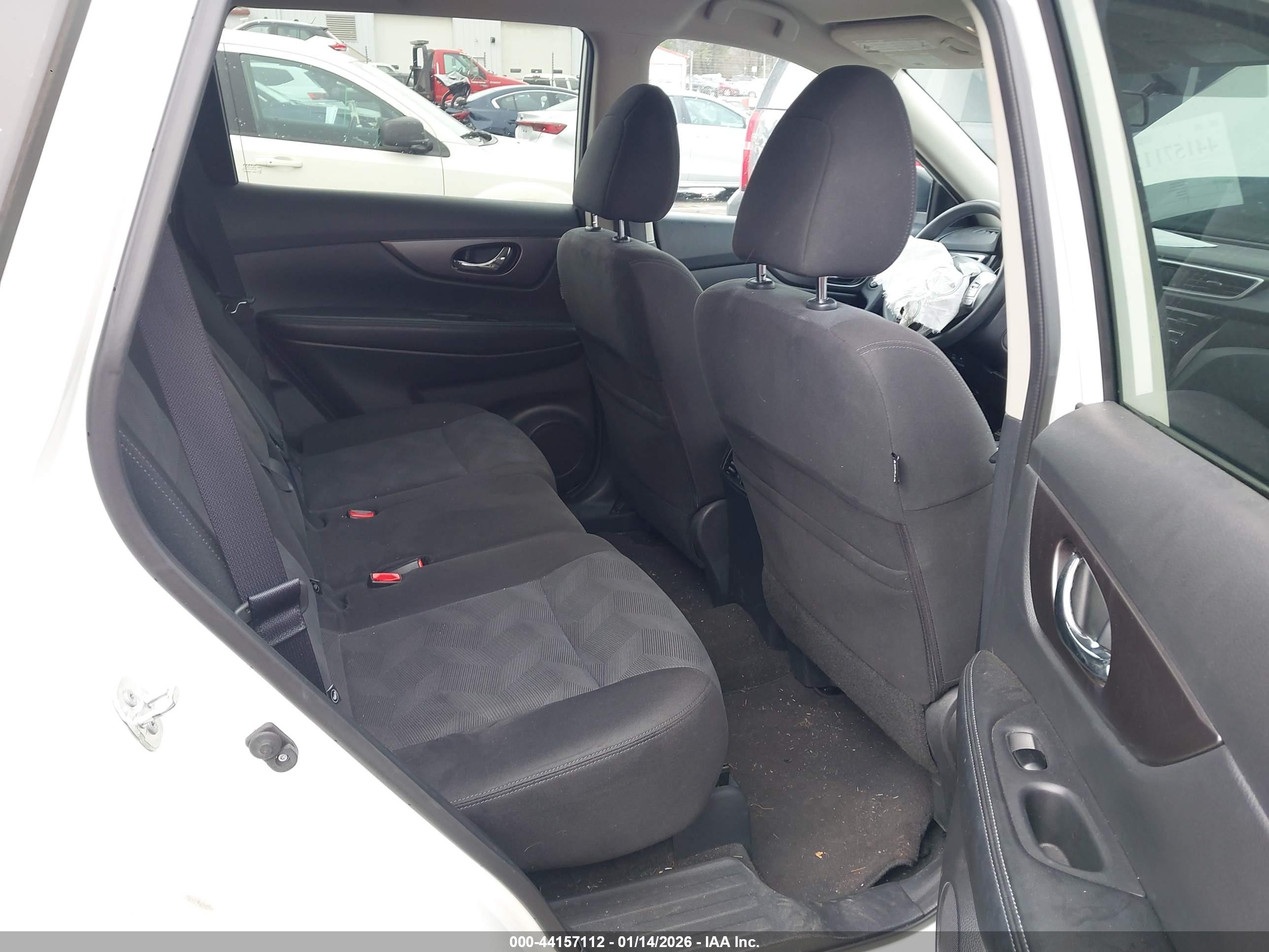 NISSAN ROGUE image 8
