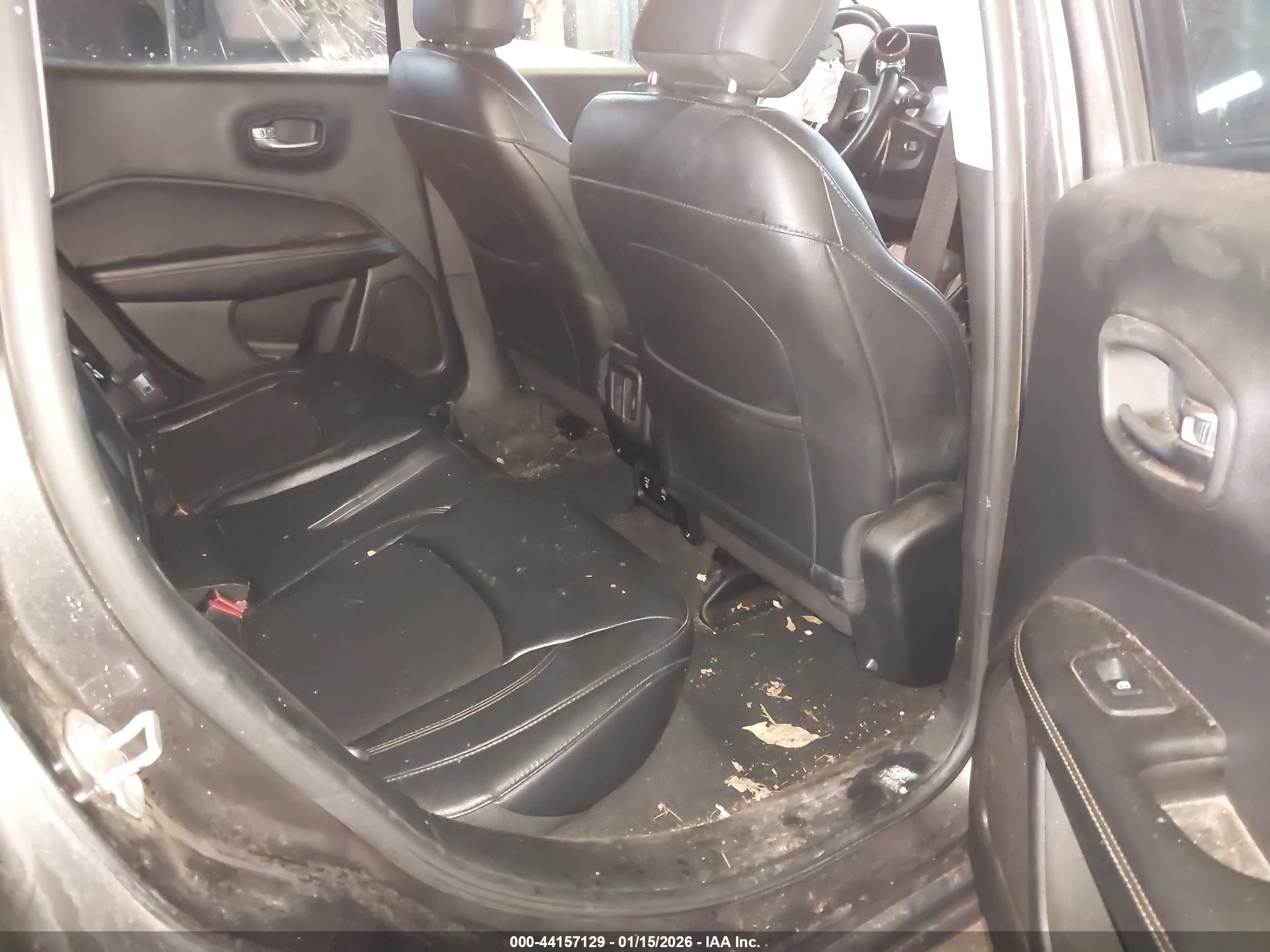 JEEP COMPASS image 8