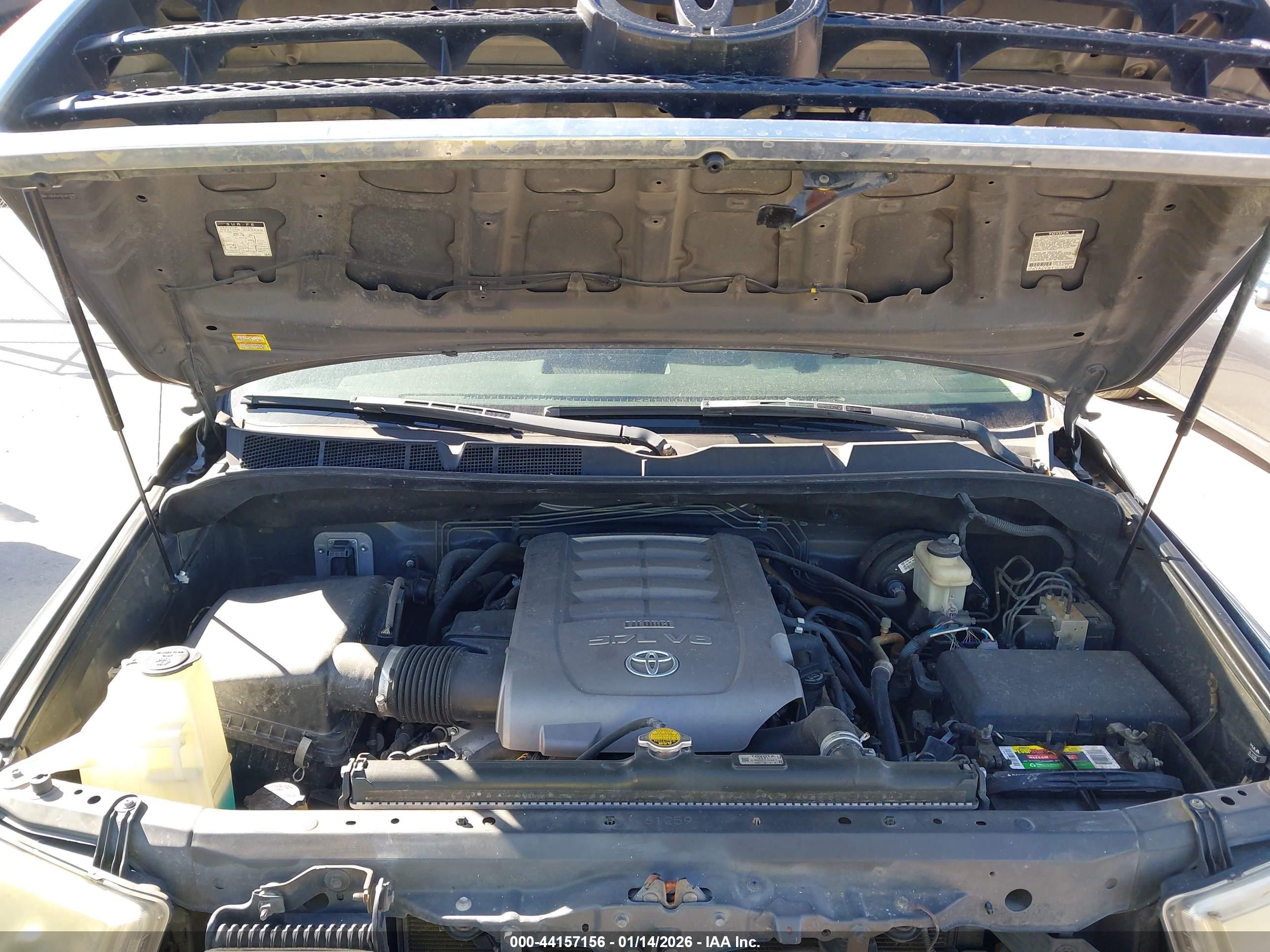 TOYOTA TUNDRA image 10